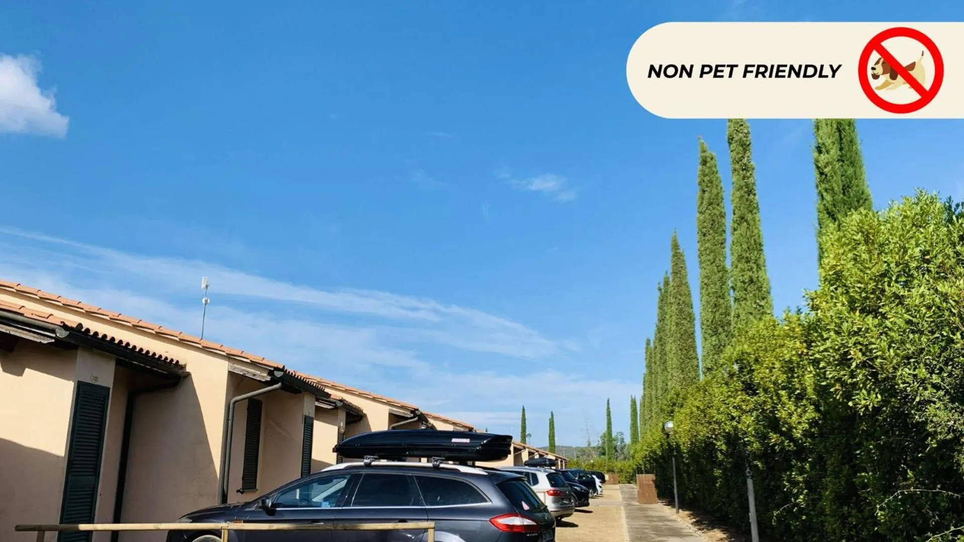 Parking in Casa in Maremma Tuscany Village