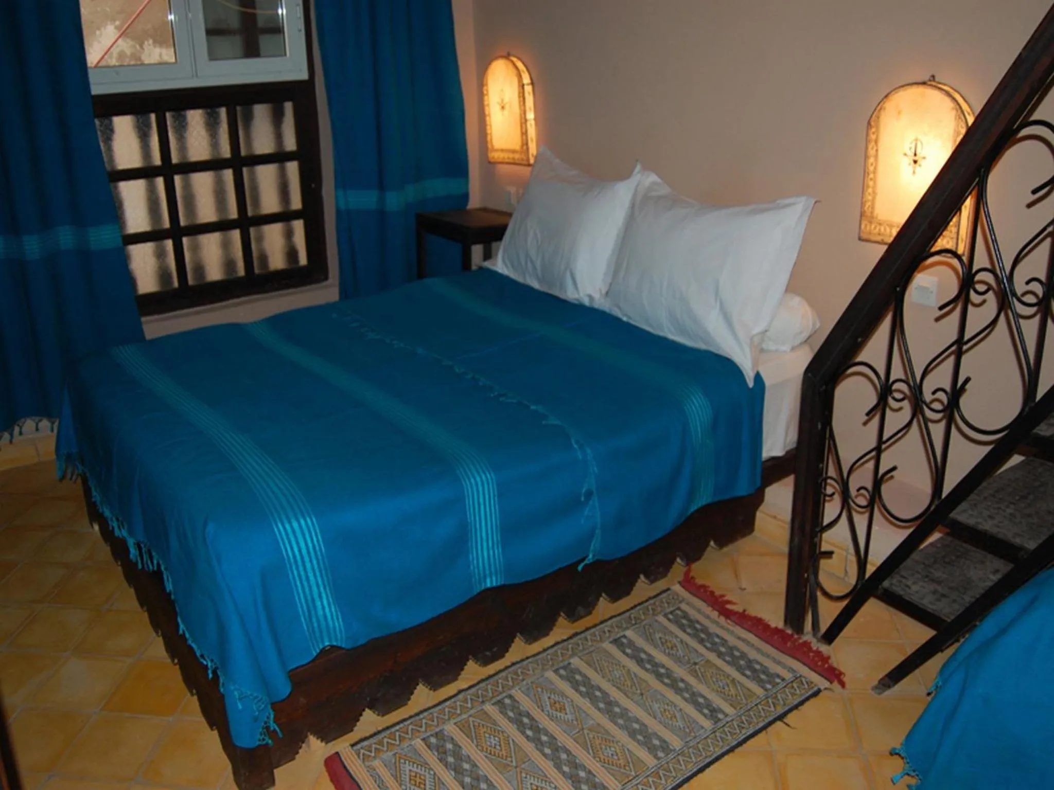 Photo of the whole room, Bed in Riad Etoile D'essaouira
