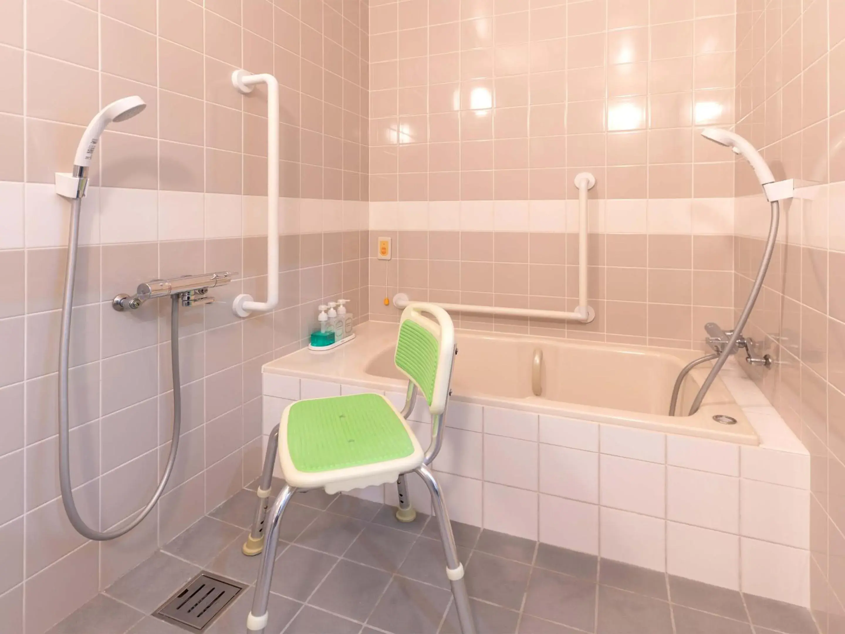 Bathroom in Hotel Koza Bathroom in Hotel Koza