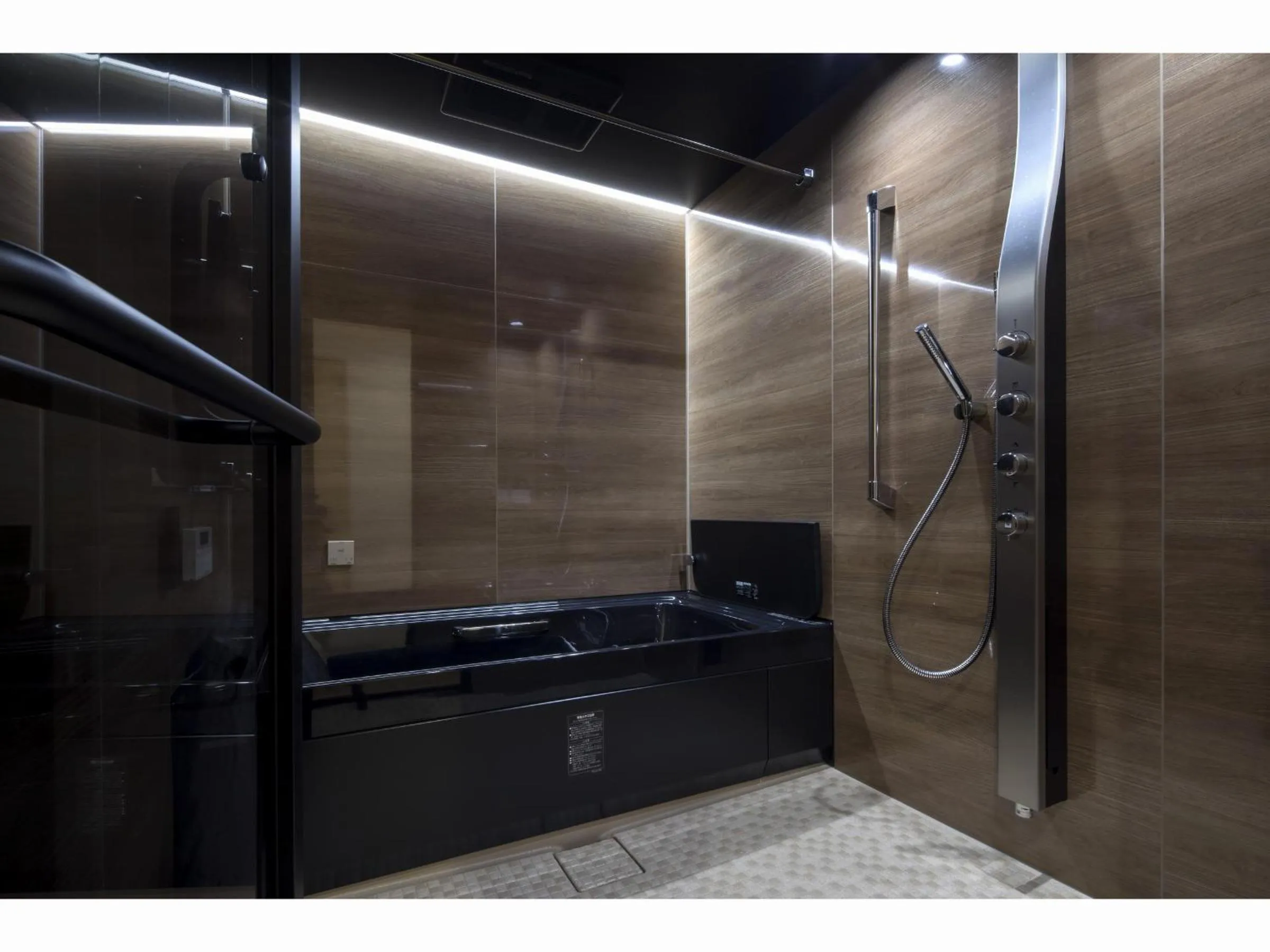 Bathroom in Randor Residence Tokyo Suites