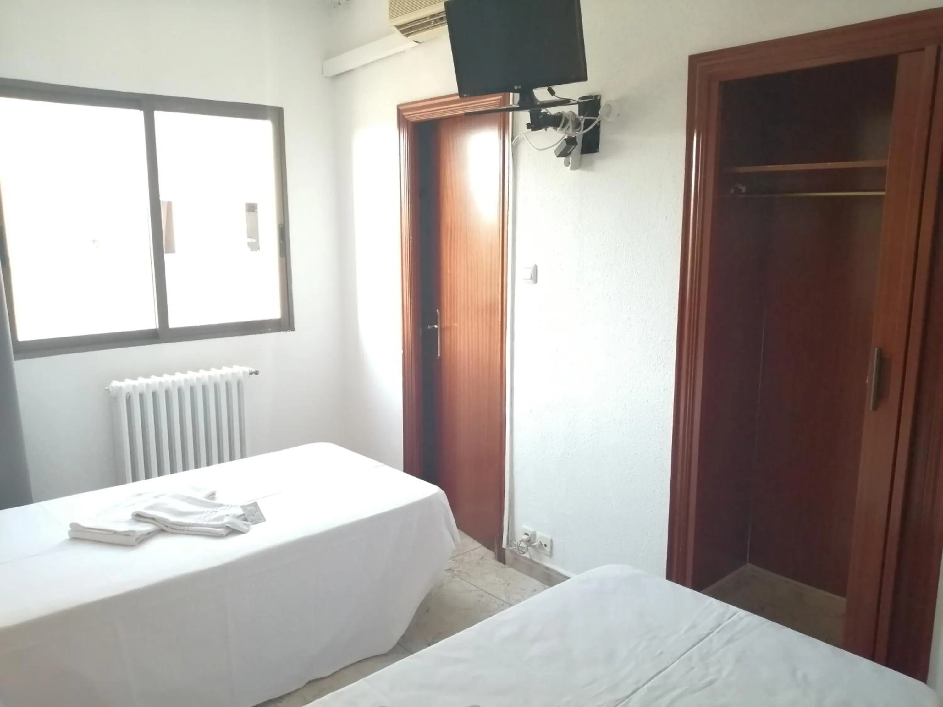 Bed in Hostal Jaime I