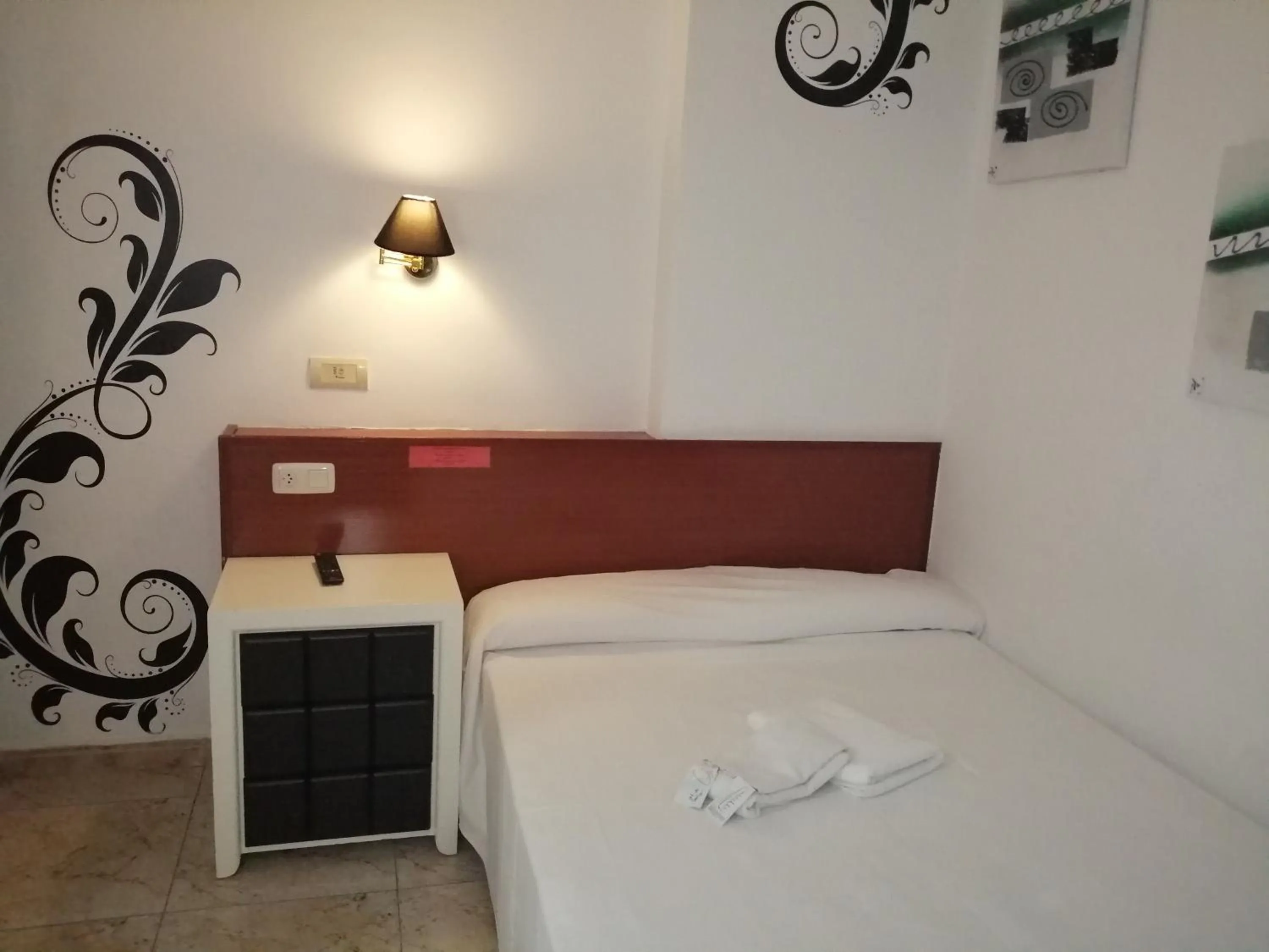 Bed in Hostal Jaime I