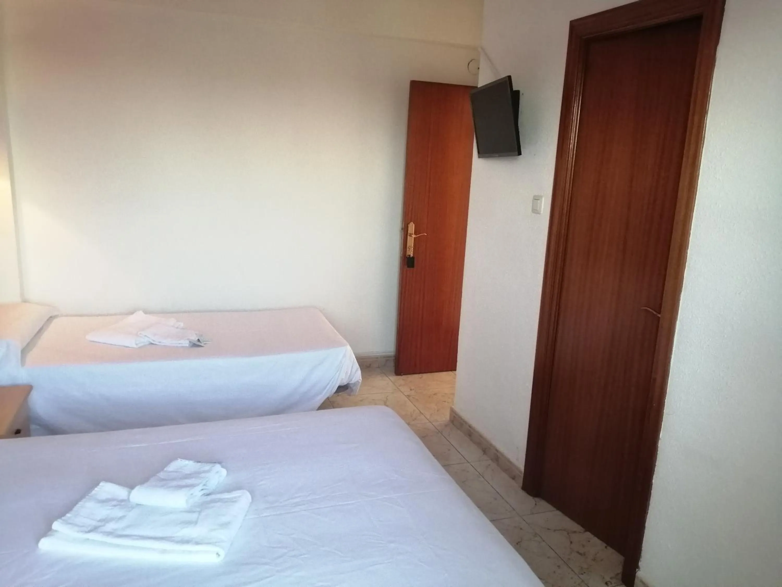 Bed in Hostal Jaime I