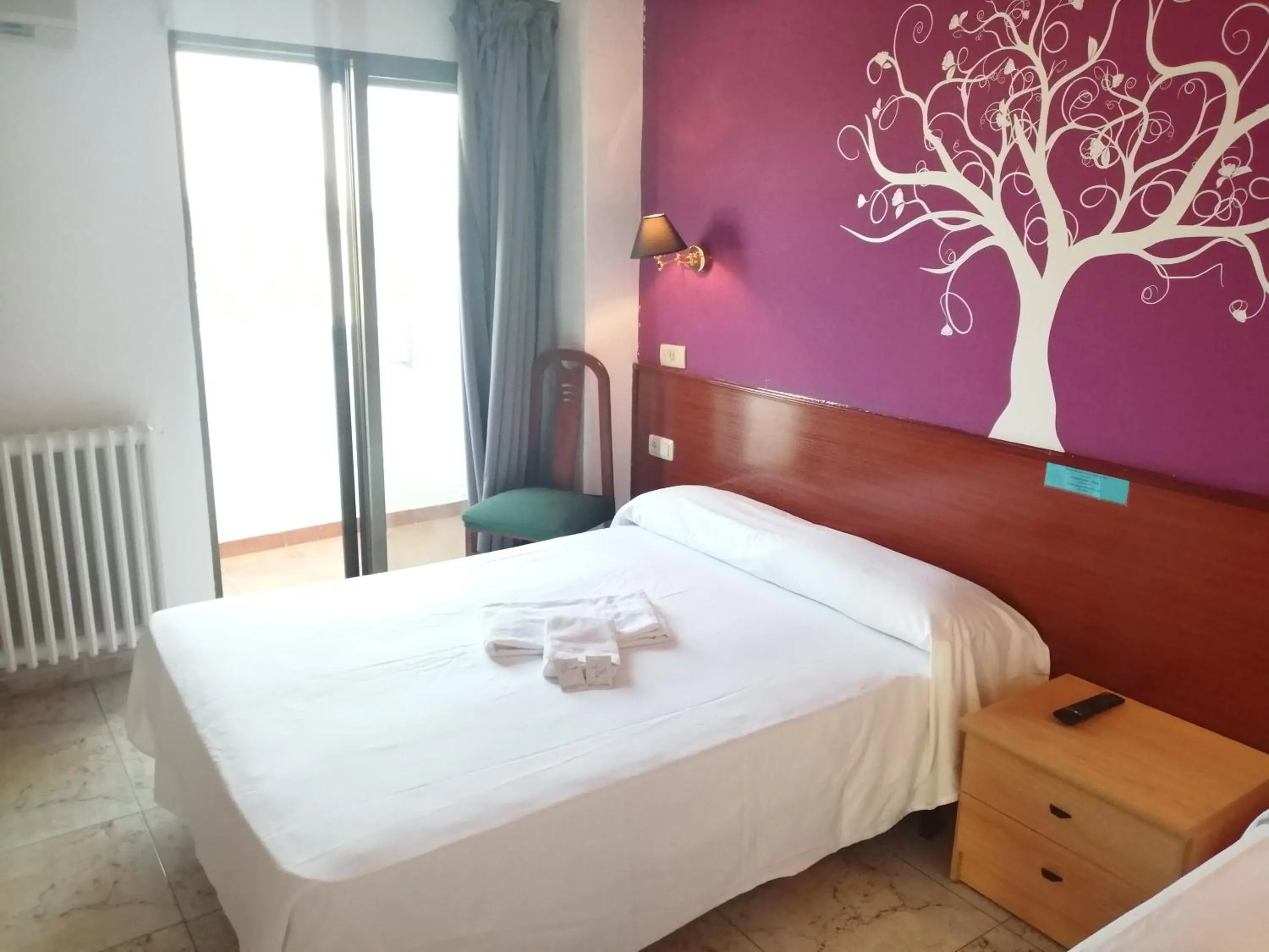 Bed in Hostal Jaime I