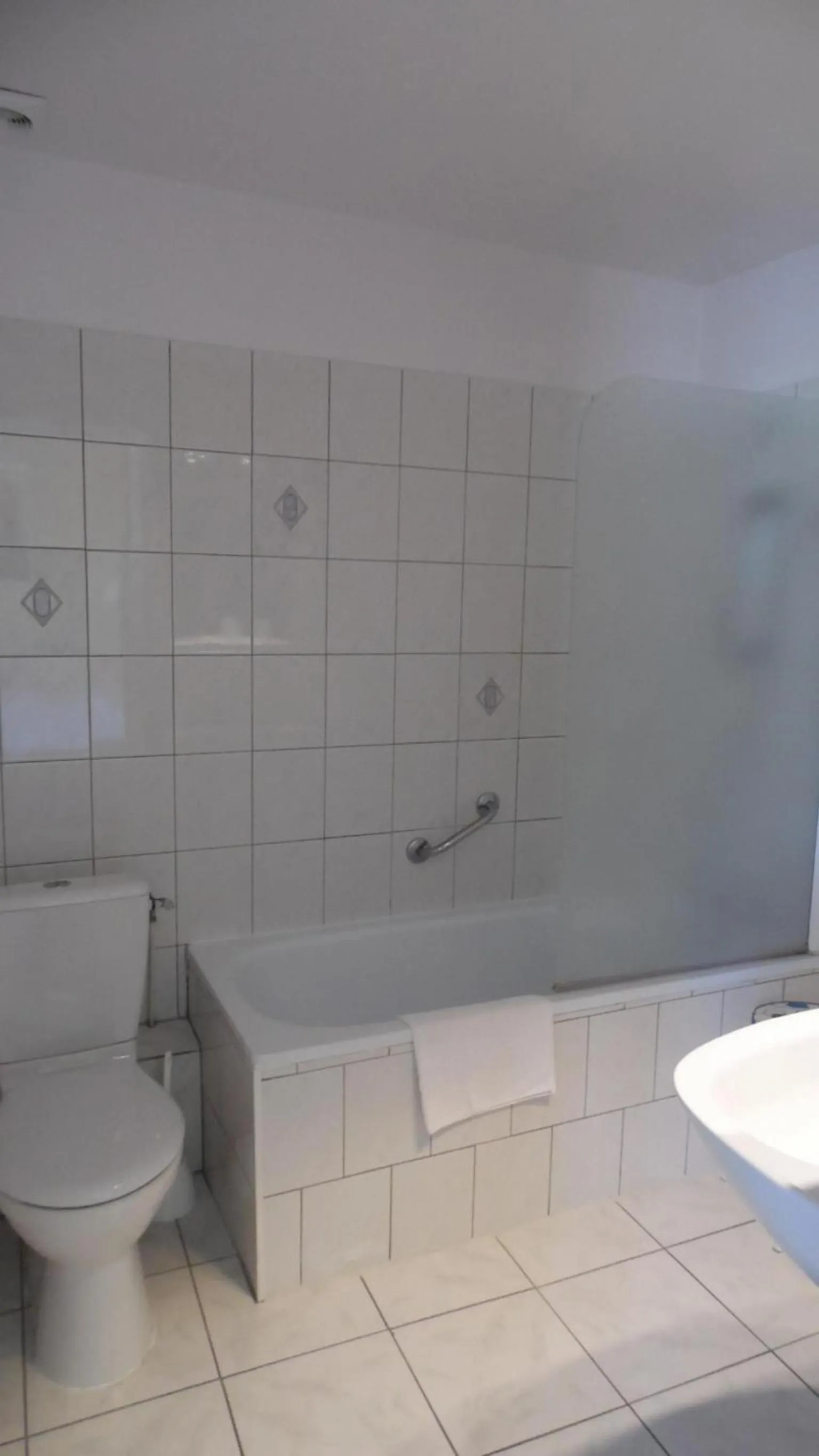 Bathroom in Hotel Le Reynita