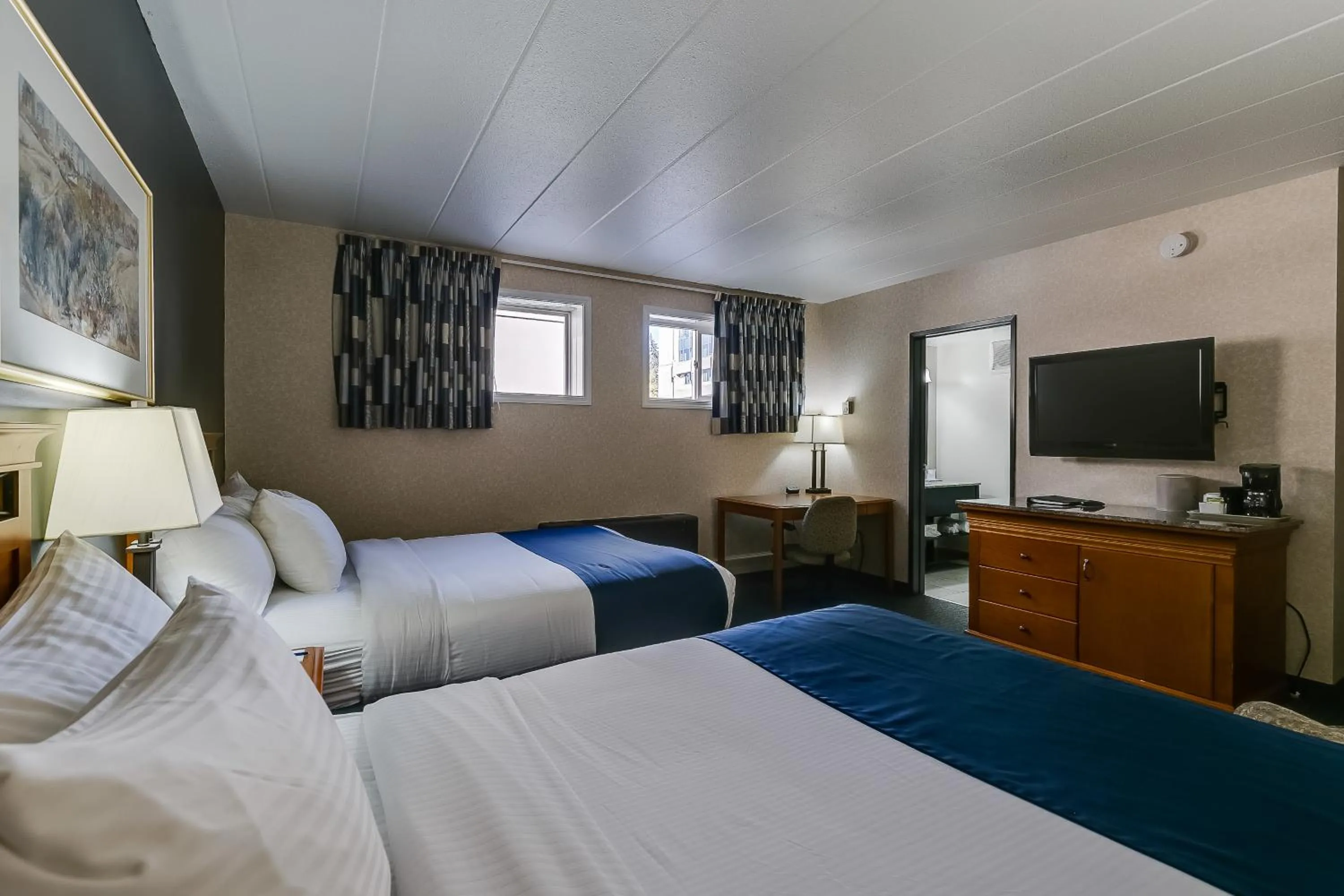 Bedroom in West Wing at Park Town