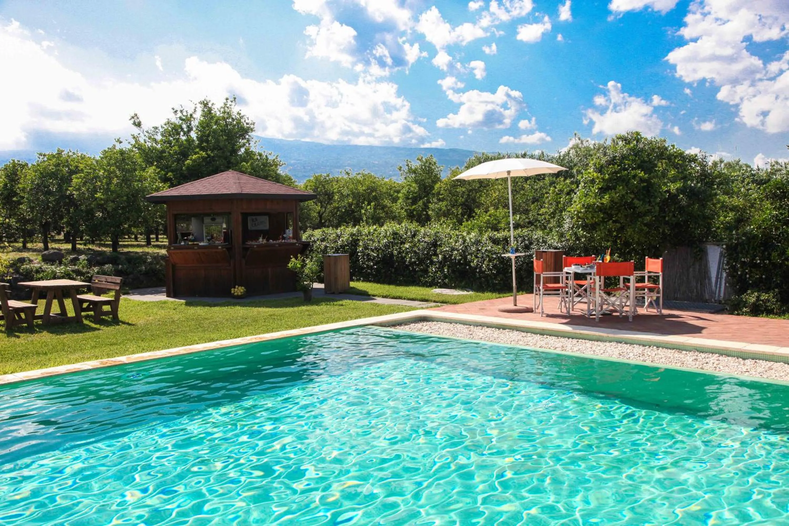 Swimming pool in Agriturismo Galea