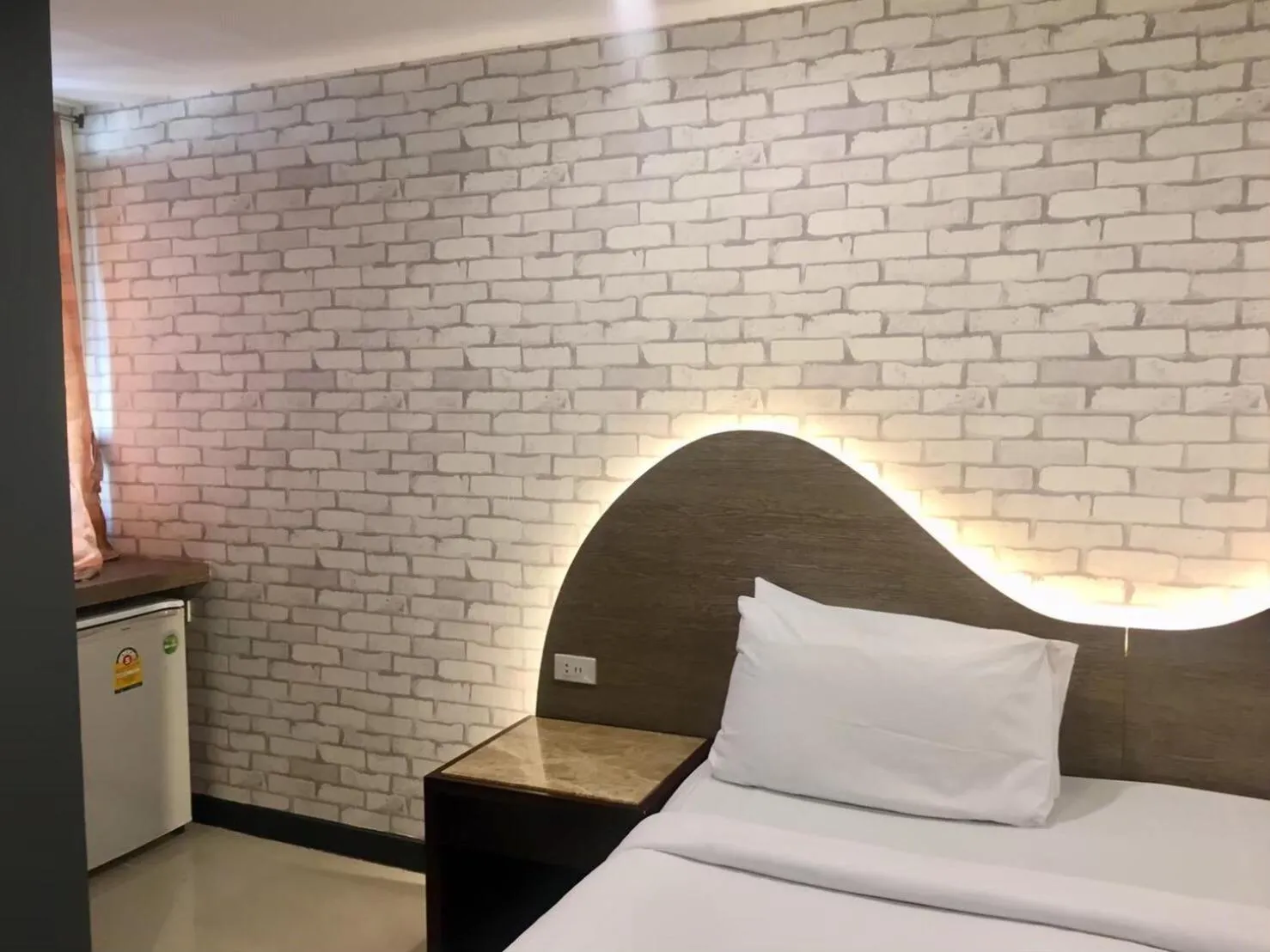 Bedroom, Bed in Ton Aor Place Hotel