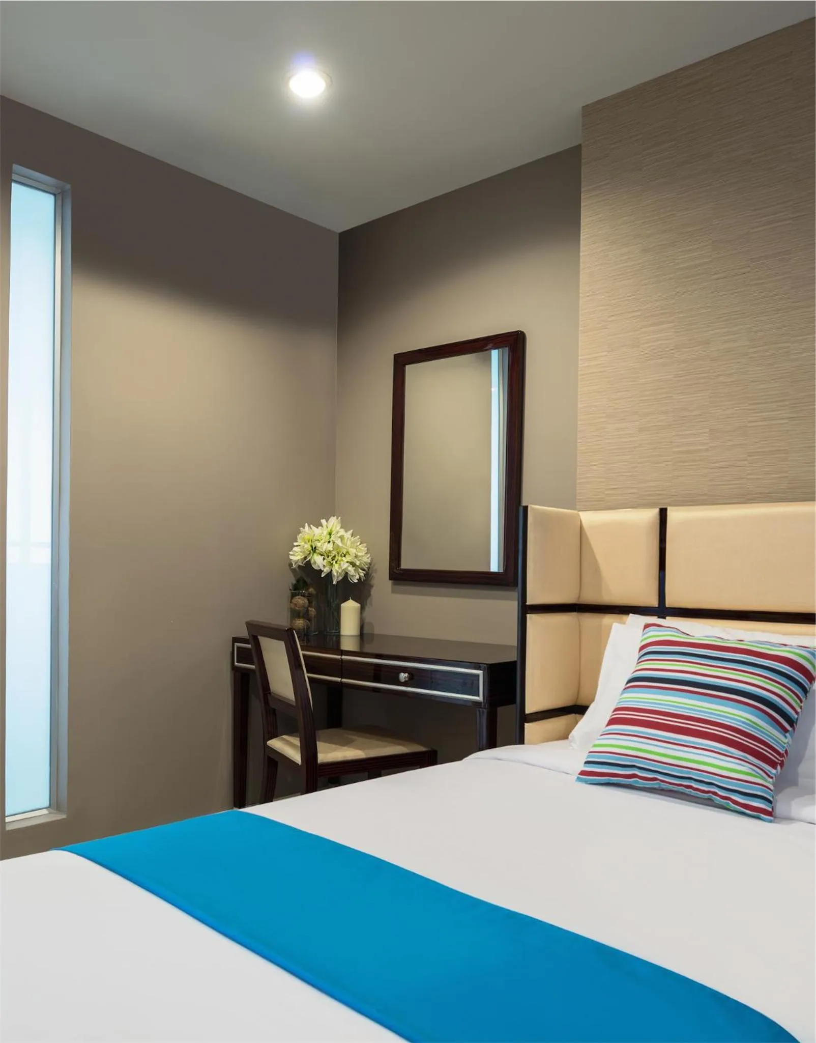 Seating area, Bed in Ton Aor Place Hotel