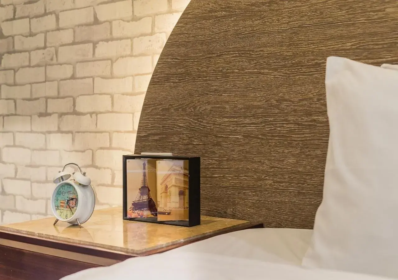 Decorative detail, Bed in Ton Aor Place Hotel Decorative detail, Bed in Ton Aor Place Hotel