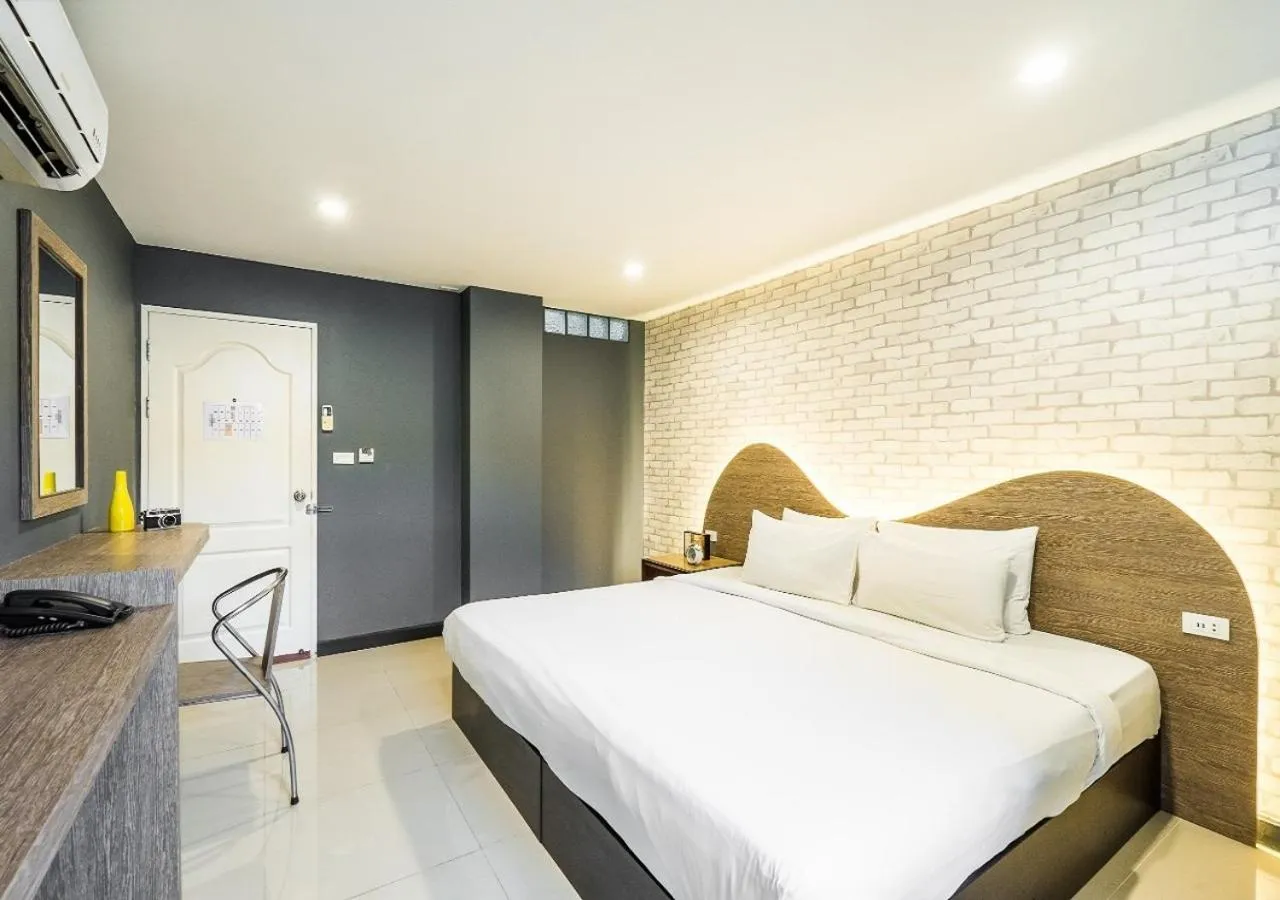 Bedroom, Bed in Ton Aor Place Hotel