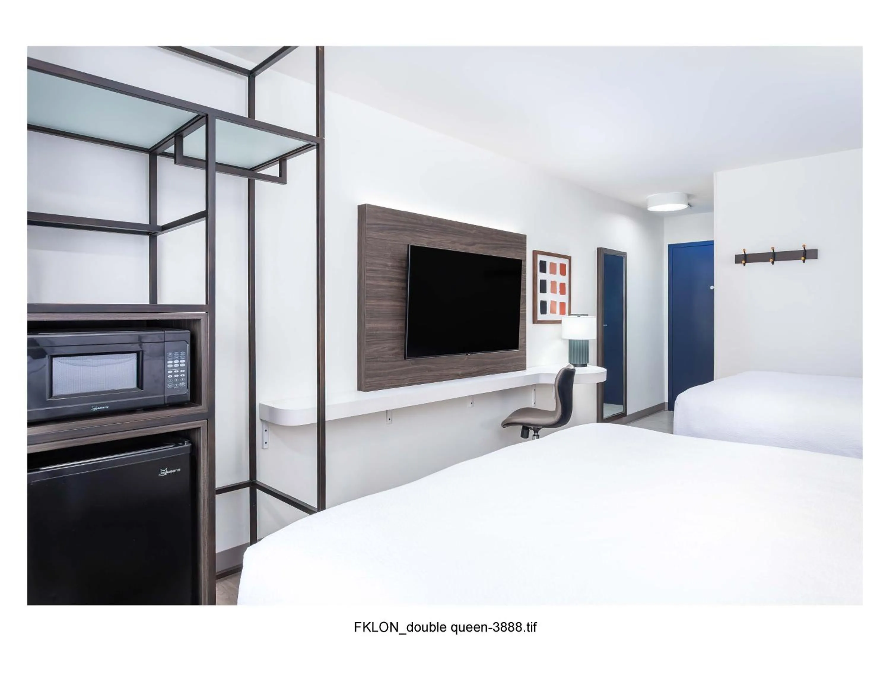 Bed in Spark by Hilton Clarion