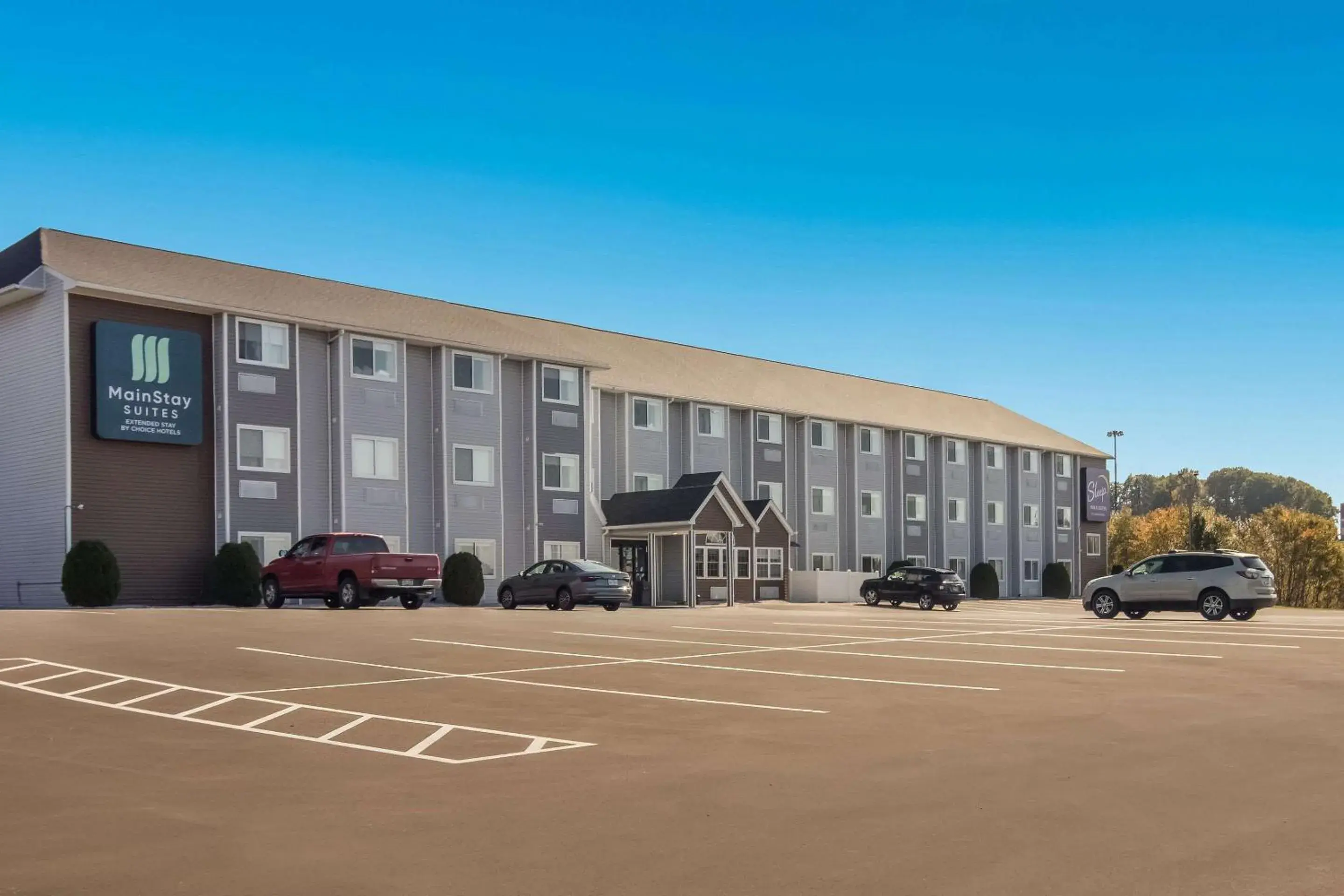 Property building in Sleep Inn & Suites Clarion, PA near I-80 Property building in Sleep Inn & Suites Clarion, PA near I-80