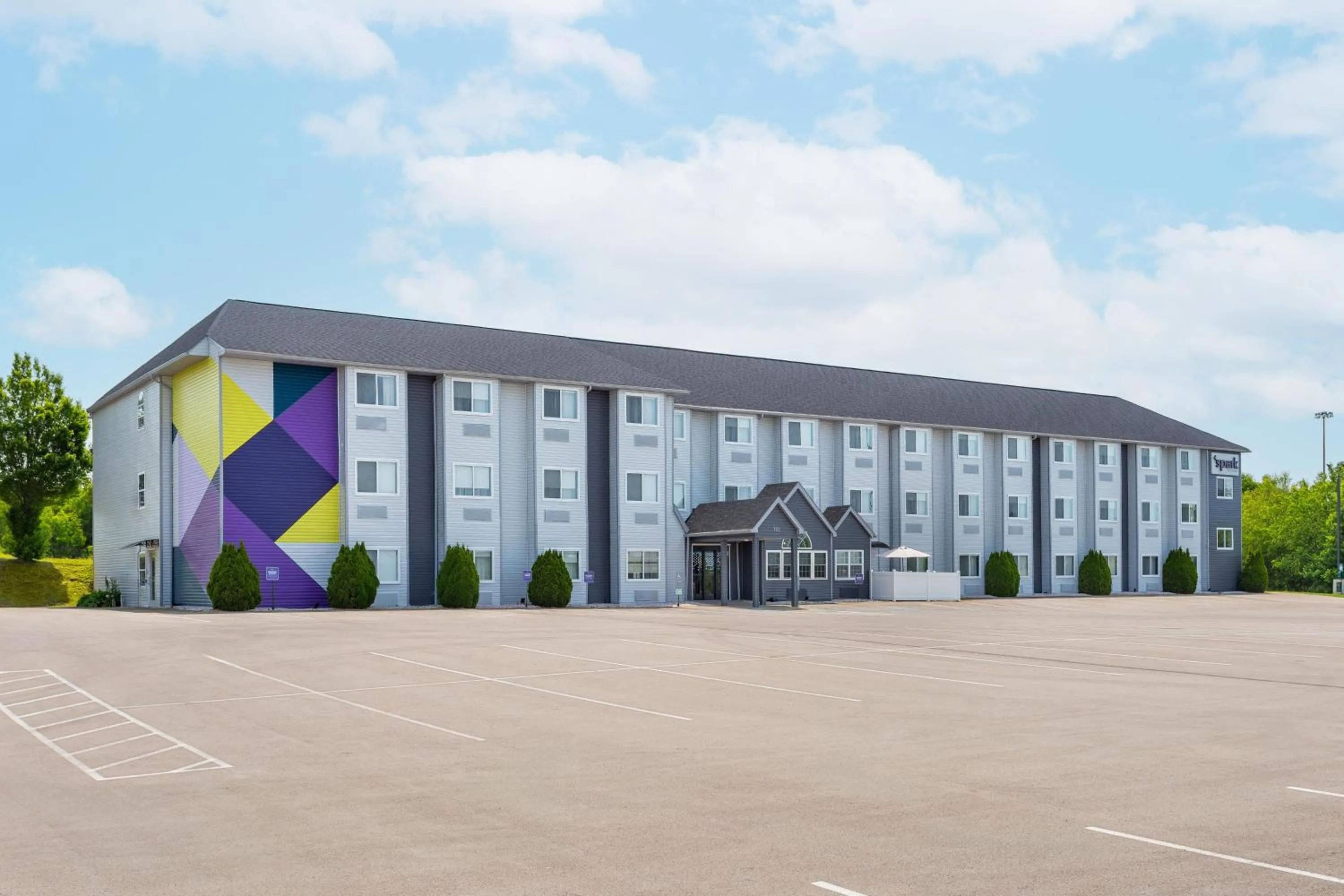 Property building in Spark by Hilton Clarion