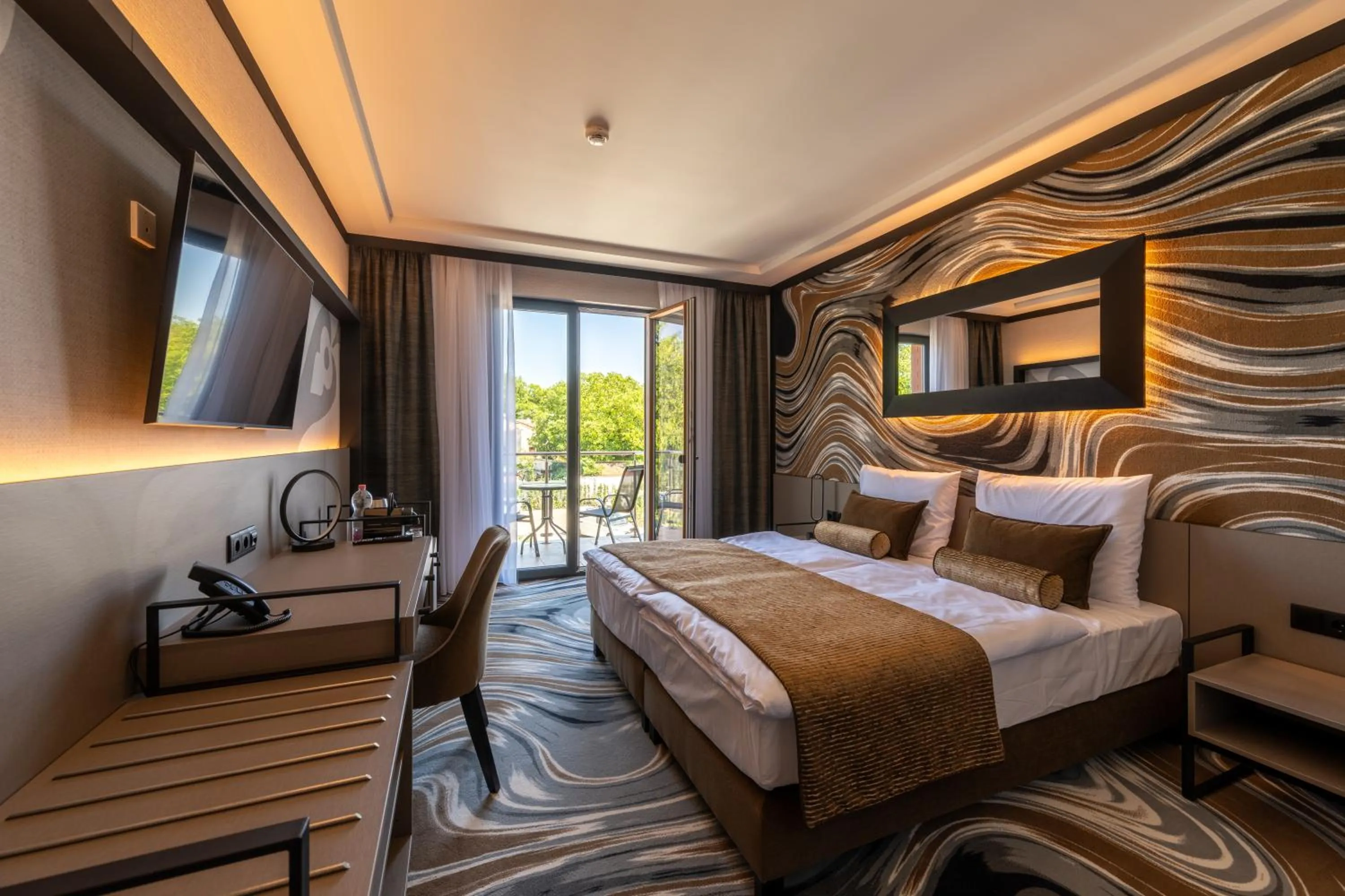 Bed in Hotel Debrecen