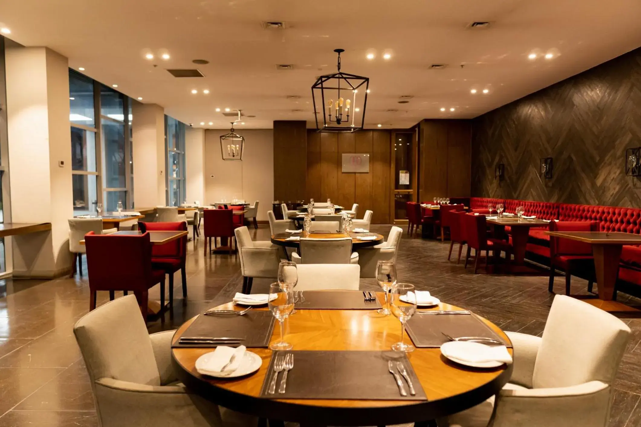 Restaurant/places to eat in Hotel Parada Linares Restaurant/places to eat in Hotel Parada Linares