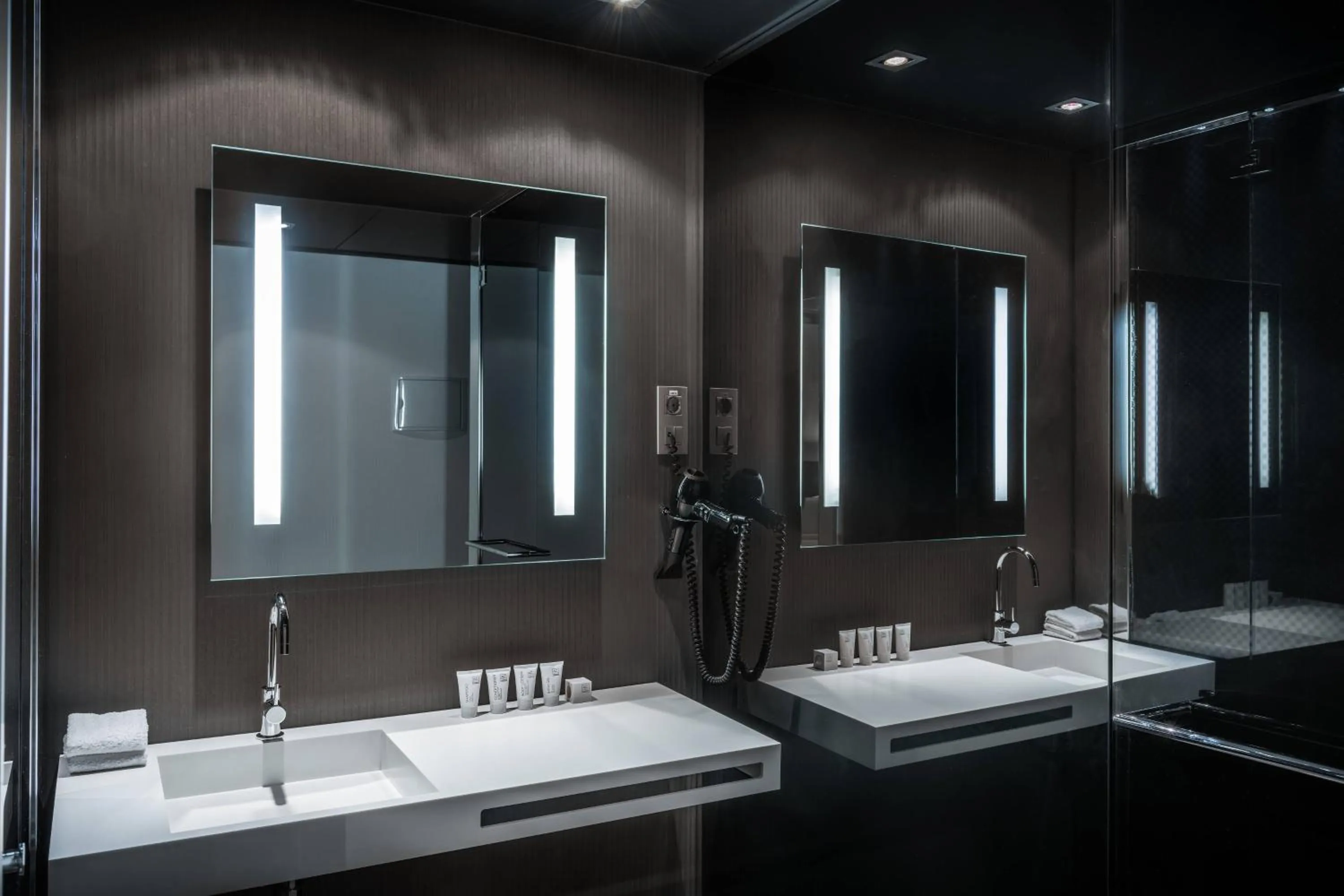 Bathroom in AC Hotel Atocha by Marriott