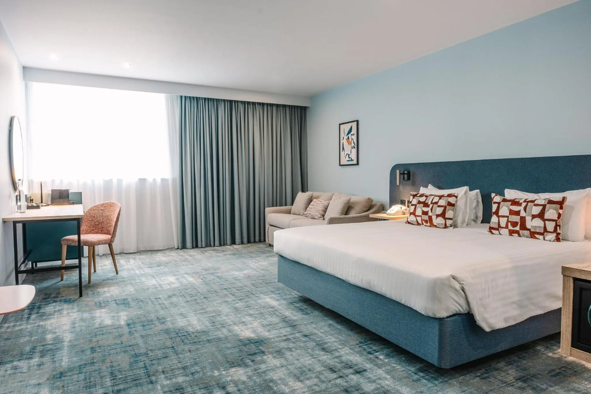 Photo of the whole room, Bed in voco Winchester Hotel & Spa by IHG