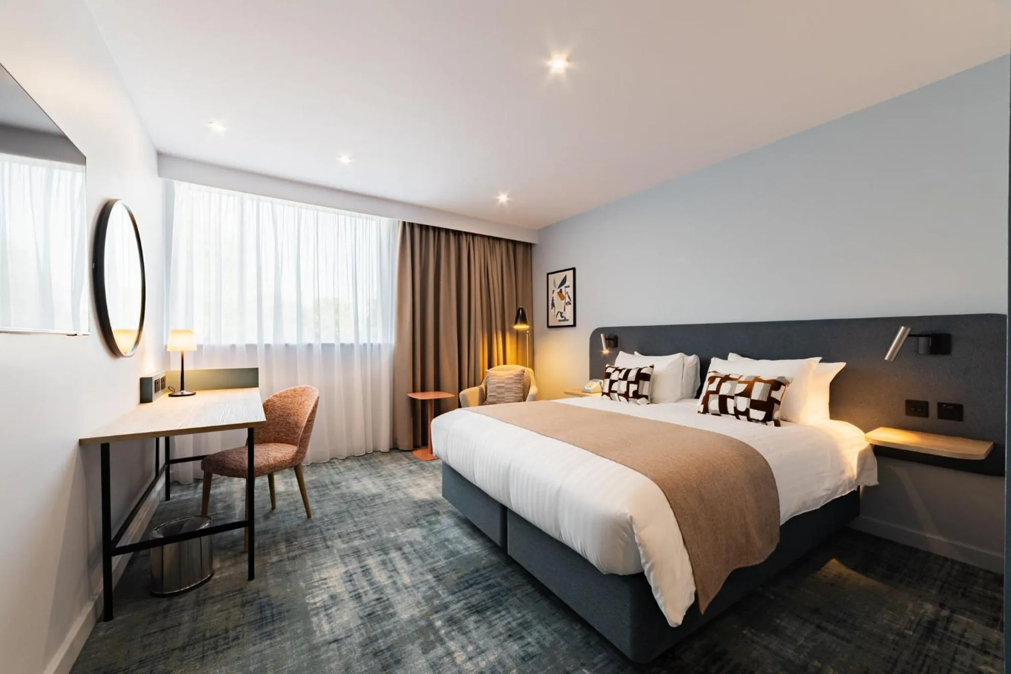 Photo of the whole room, Bed in voco Winchester Hotel & Spa by IHG