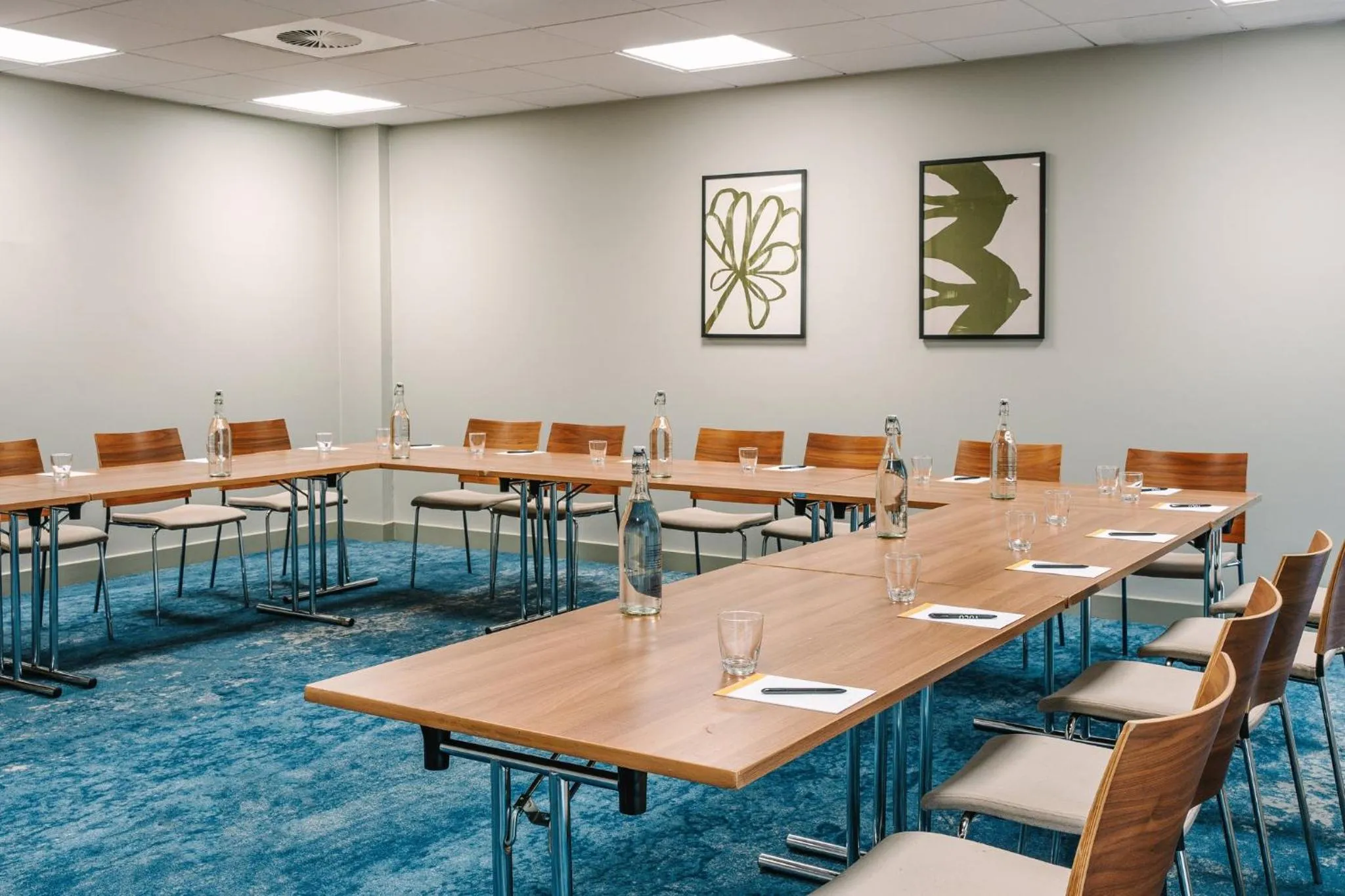 Meeting/conference room in voco Winchester Hotel & Spa by IHG