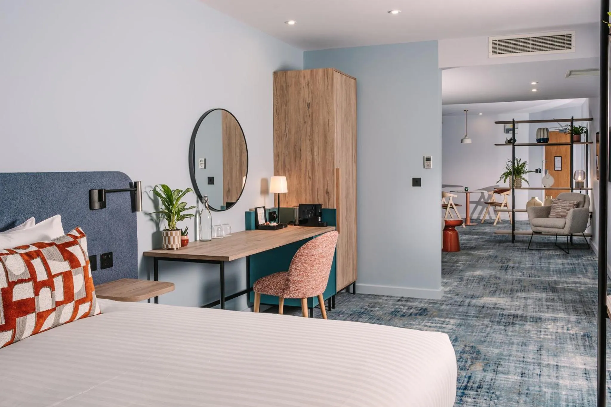 Photo of the whole room, Bed in voco Winchester Hotel & Spa by IHG