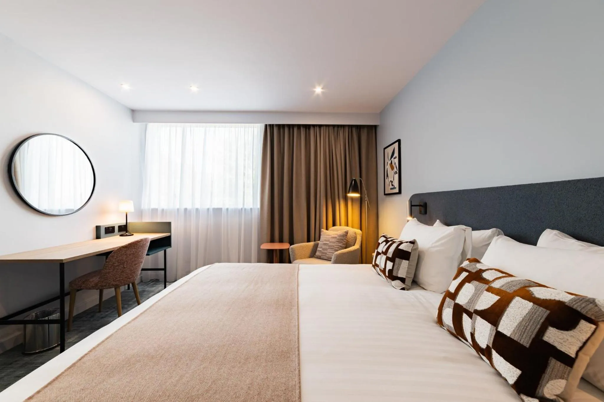 Photo of the whole room, Bed in voco Winchester Hotel & Spa by IHG