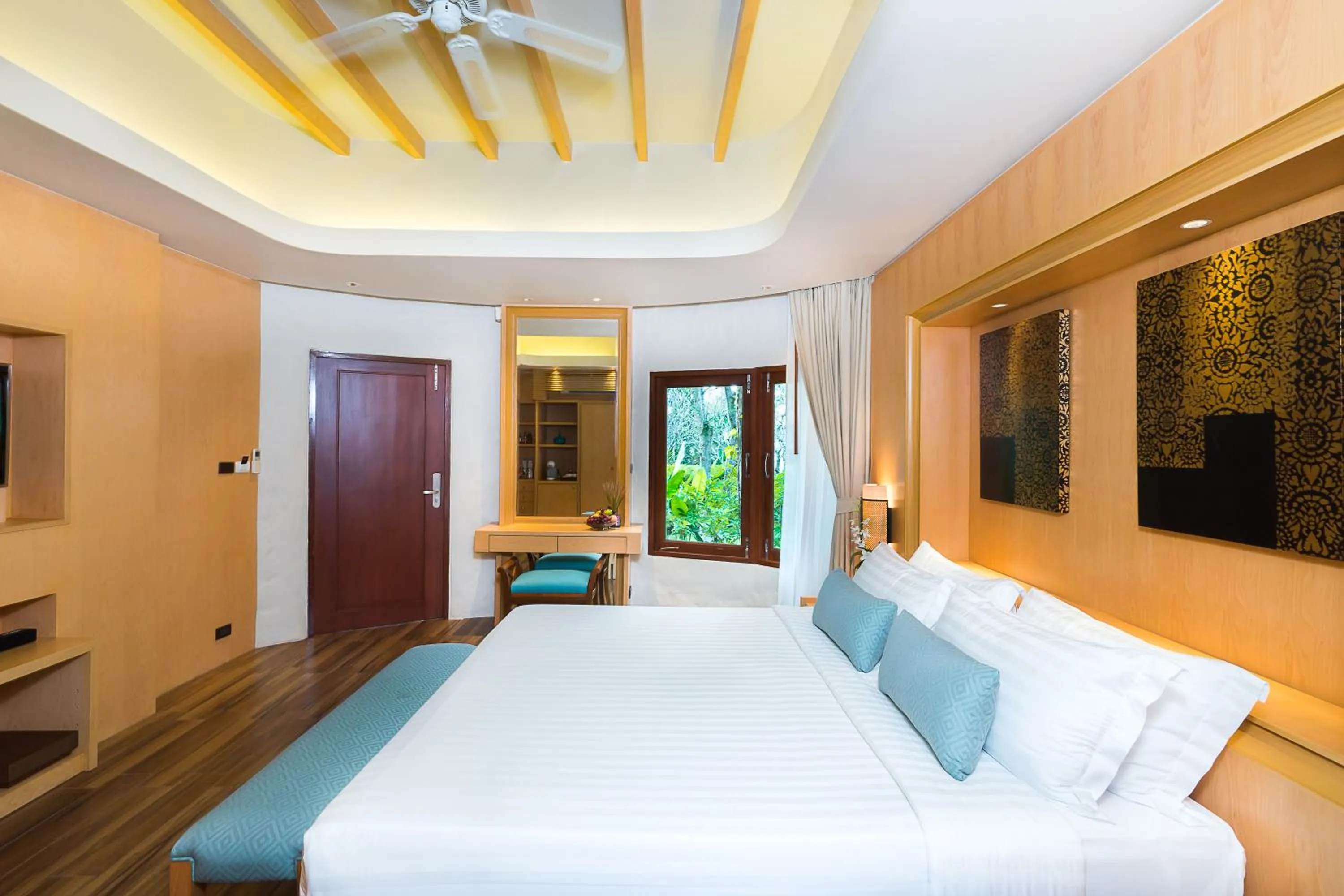 Bedroom, Bed in Sea Sand Sun Resort and Villas - SHA Plus