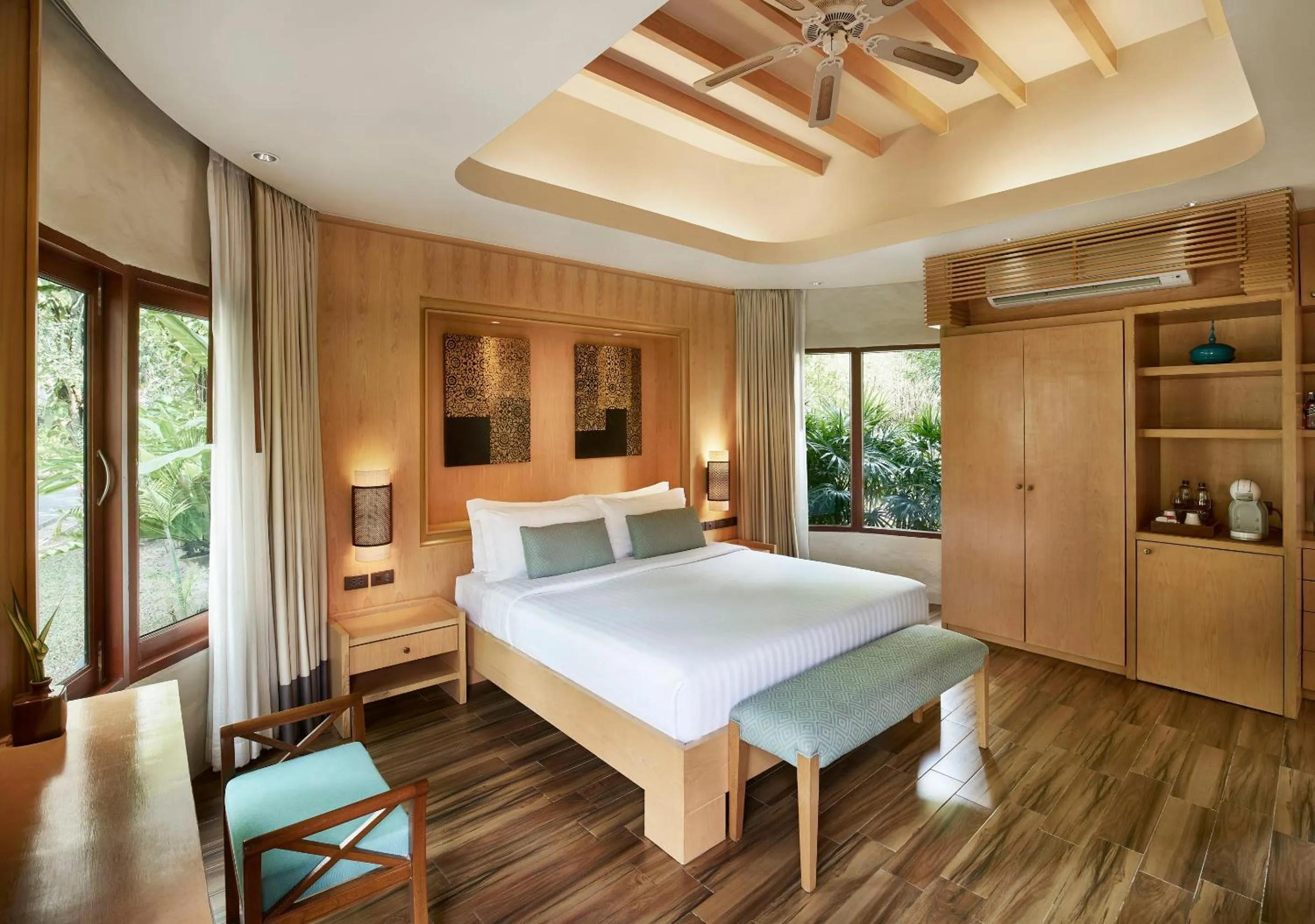Photo of the whole room, Bed in Sea Sand Sun Resort and Villas - SHA Plus