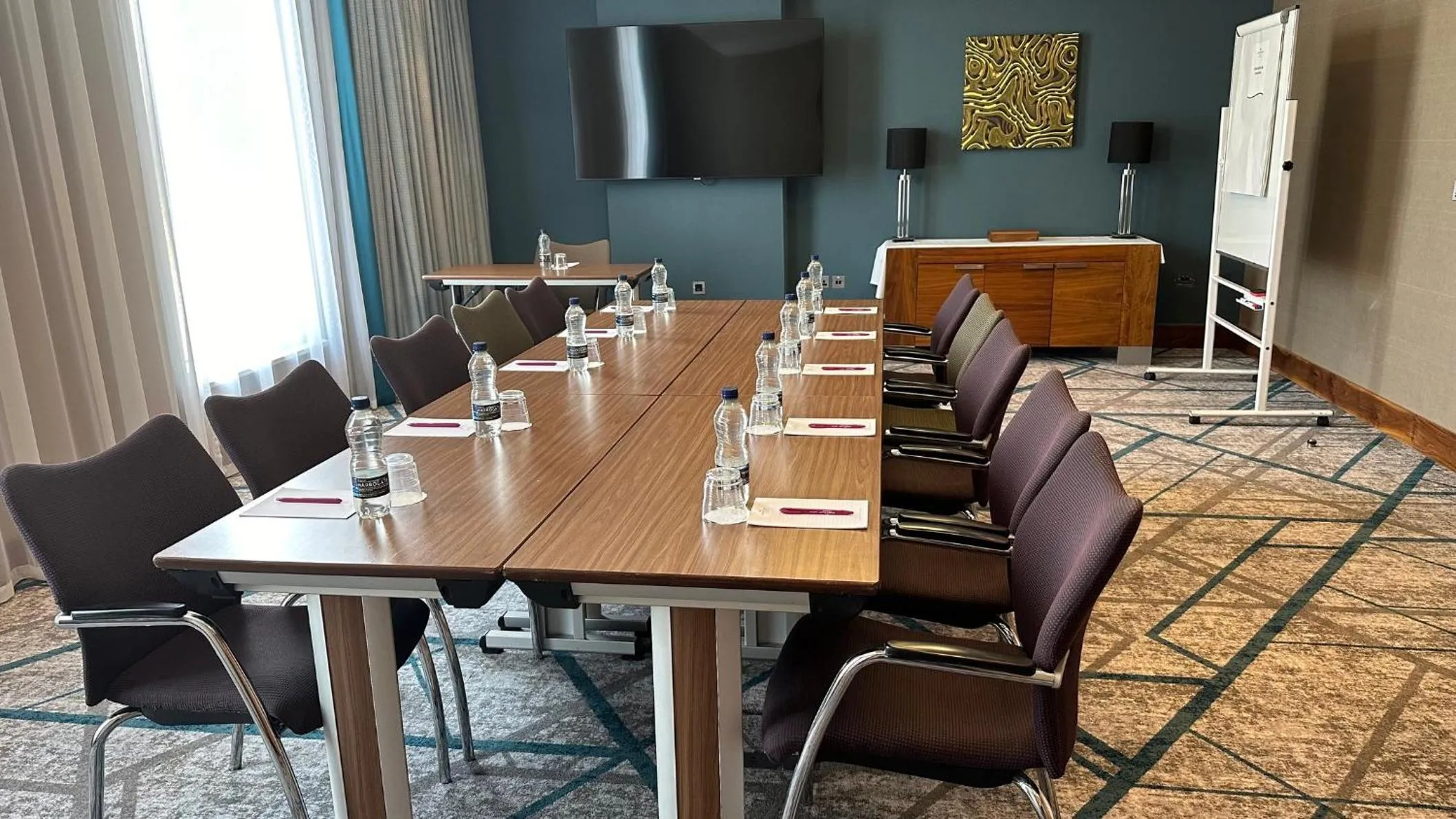 Meeting/conference room in Crowne Plaza Reading
