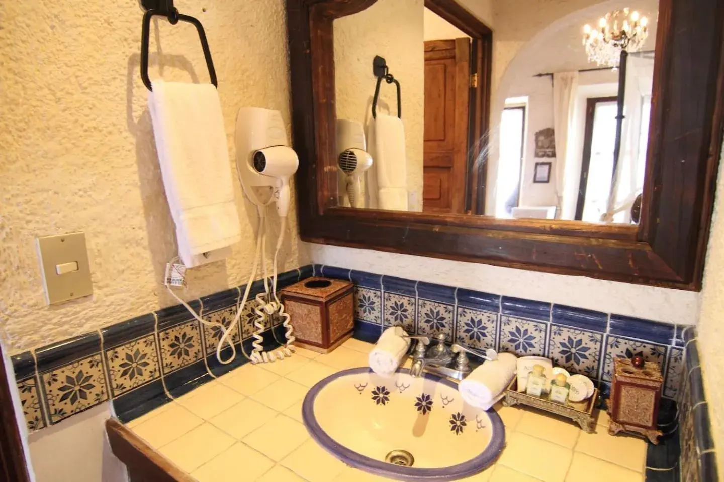 King Suite with Balcony in Posada El Antaño King Suite with Balcony in Posada El Antaño