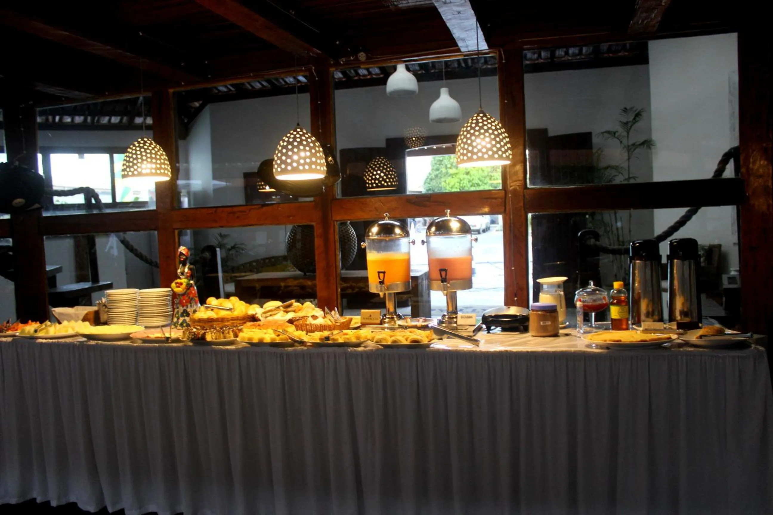 Breakfast in Novo Hotel Galeão