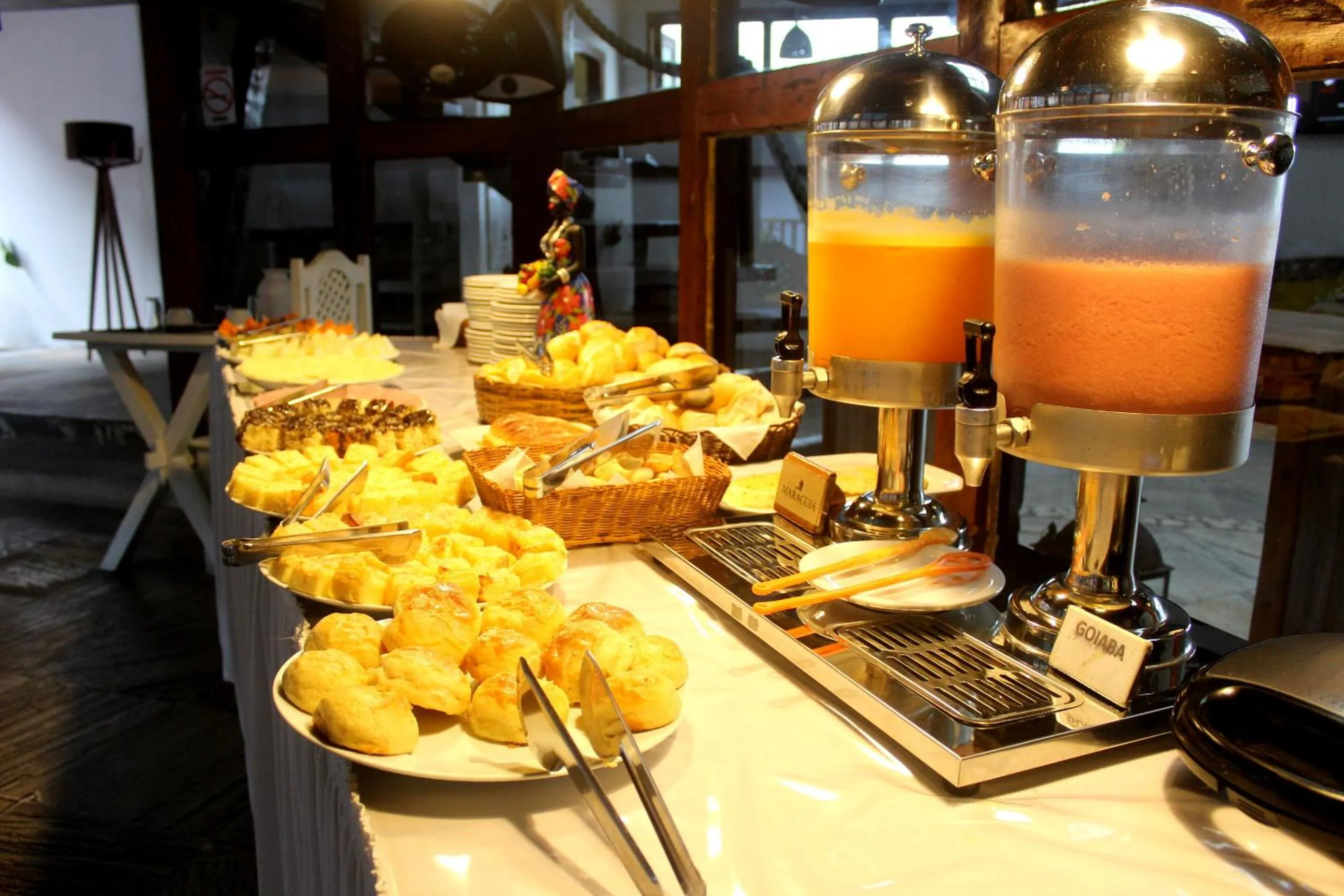 Breakfast in Novo Hotel Galeão