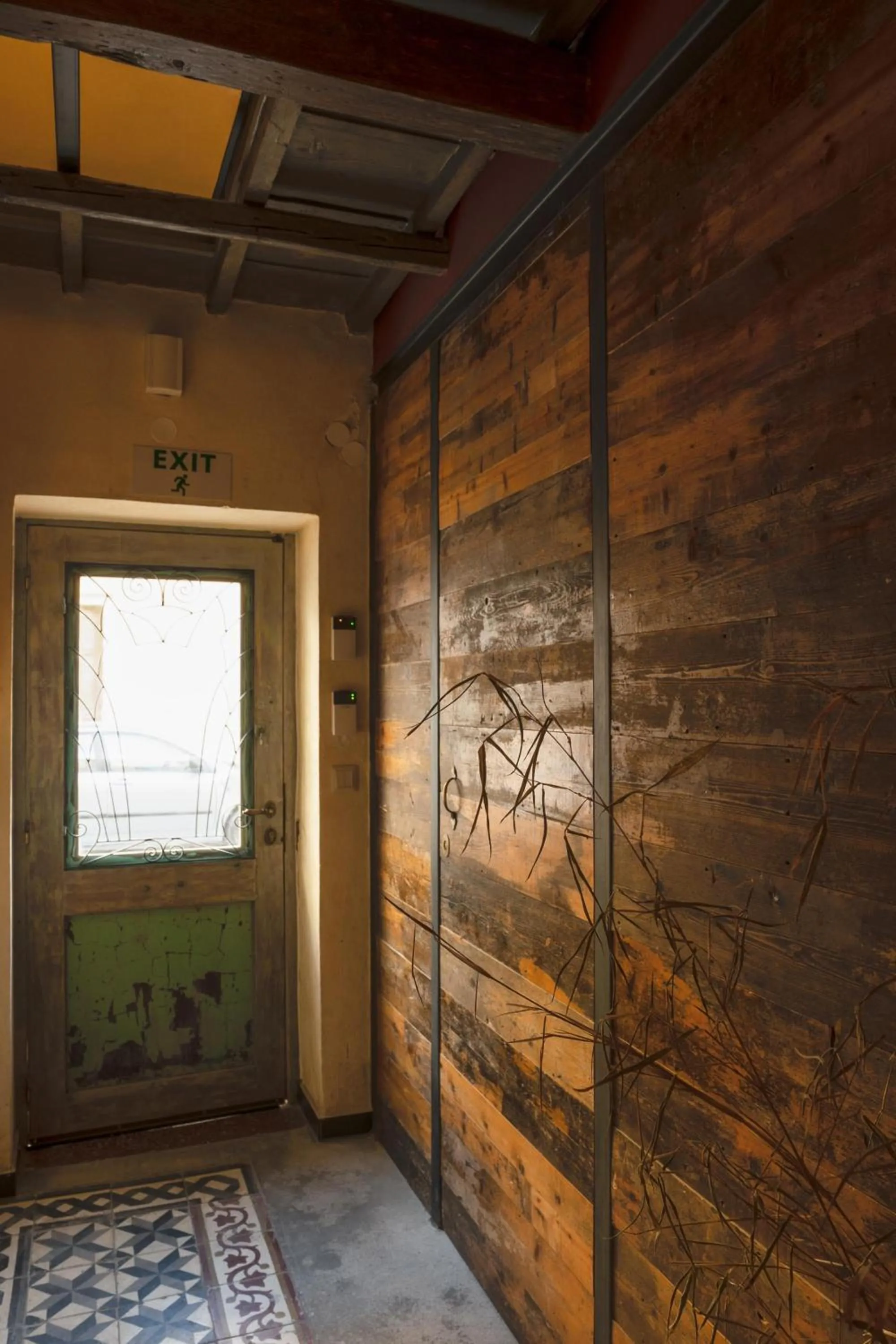 Decorative detail in Evans House