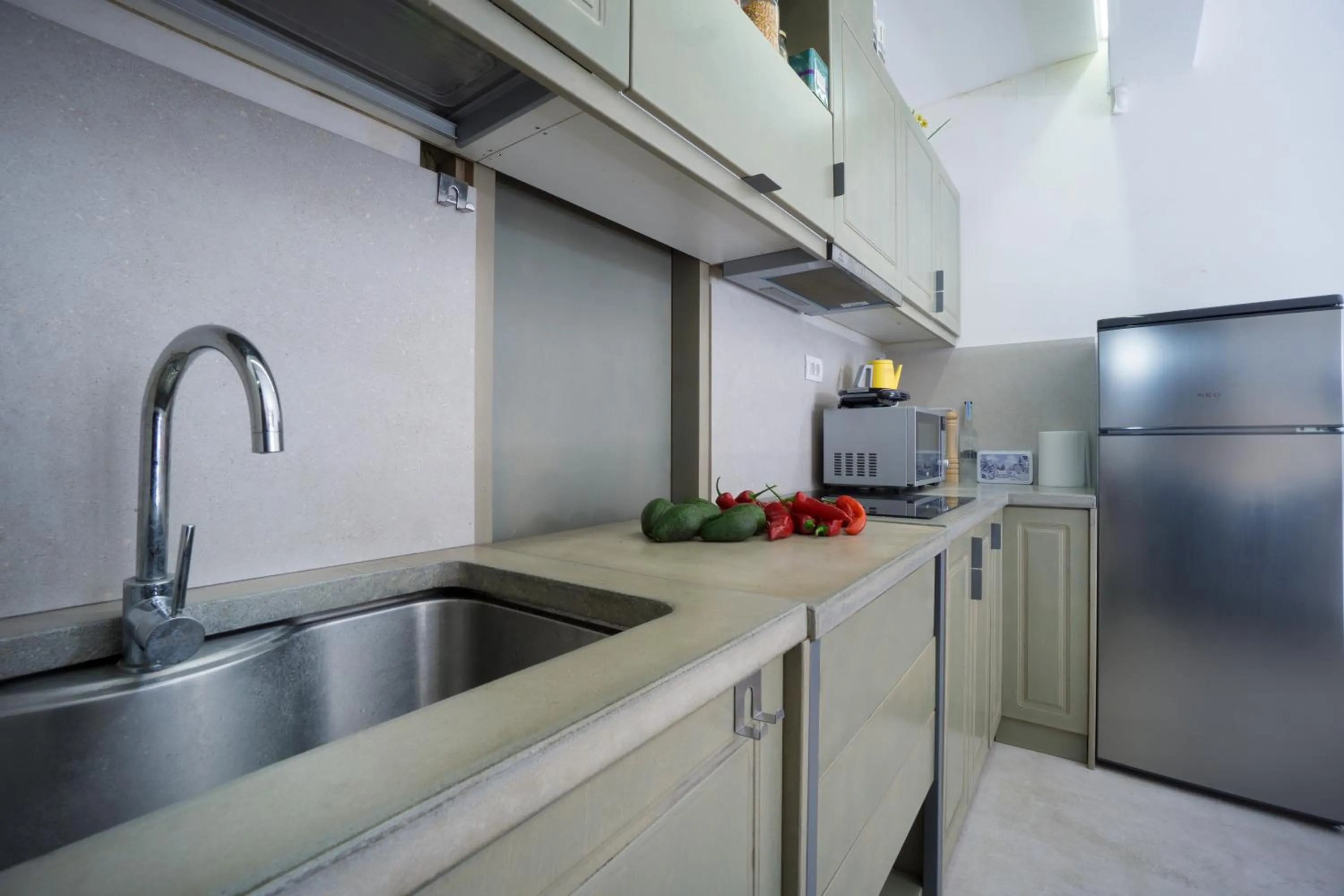 Kitchen or kitchenette in Evans House