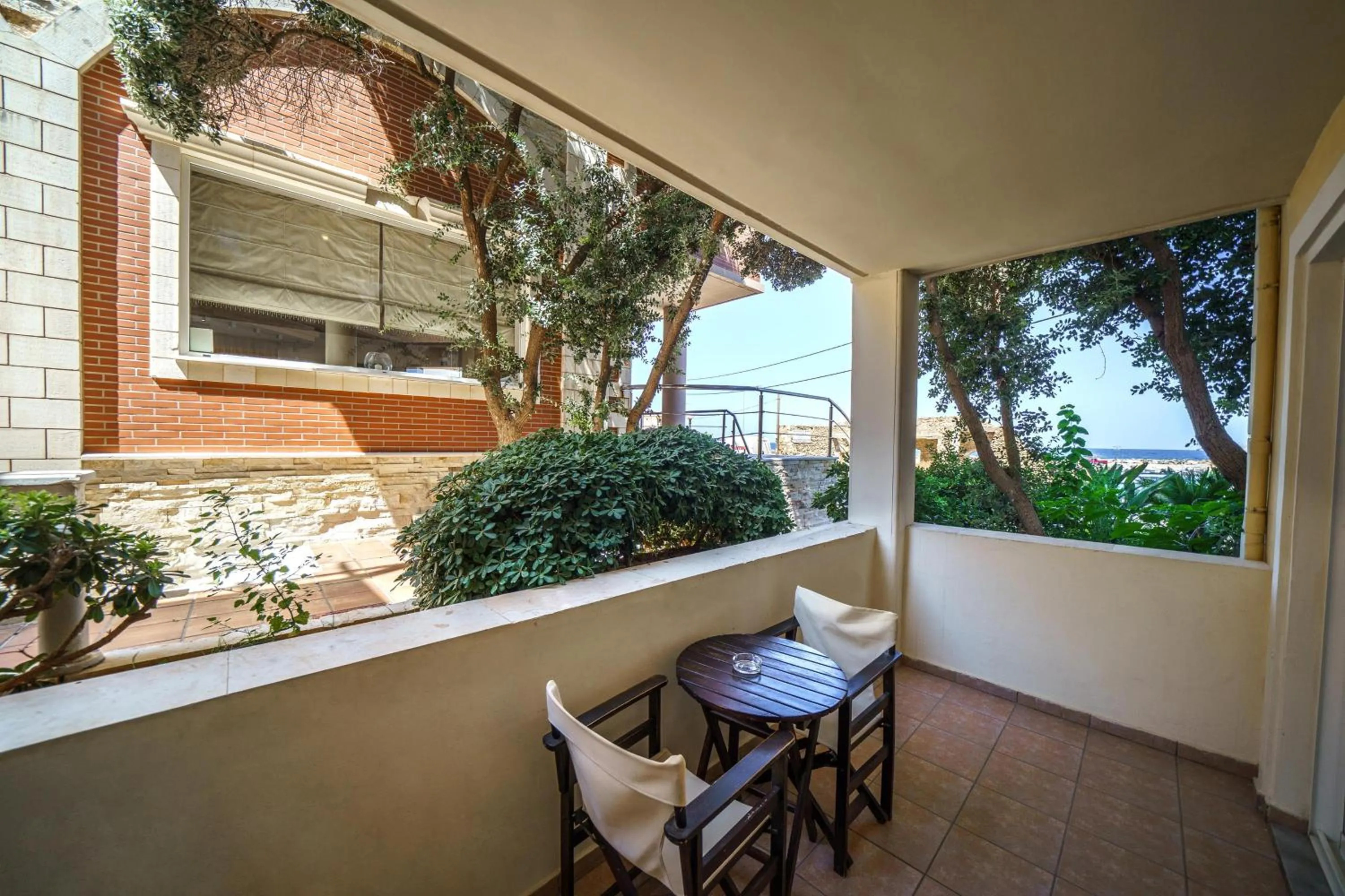 Porto Kalamaki Hotel