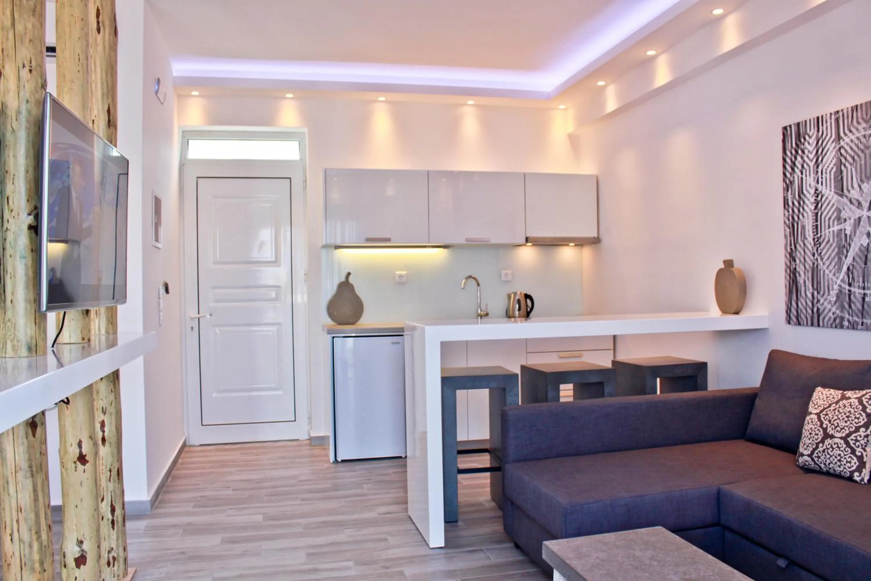 Kitchen or kitchenette in Porto Kalamaki Hotel