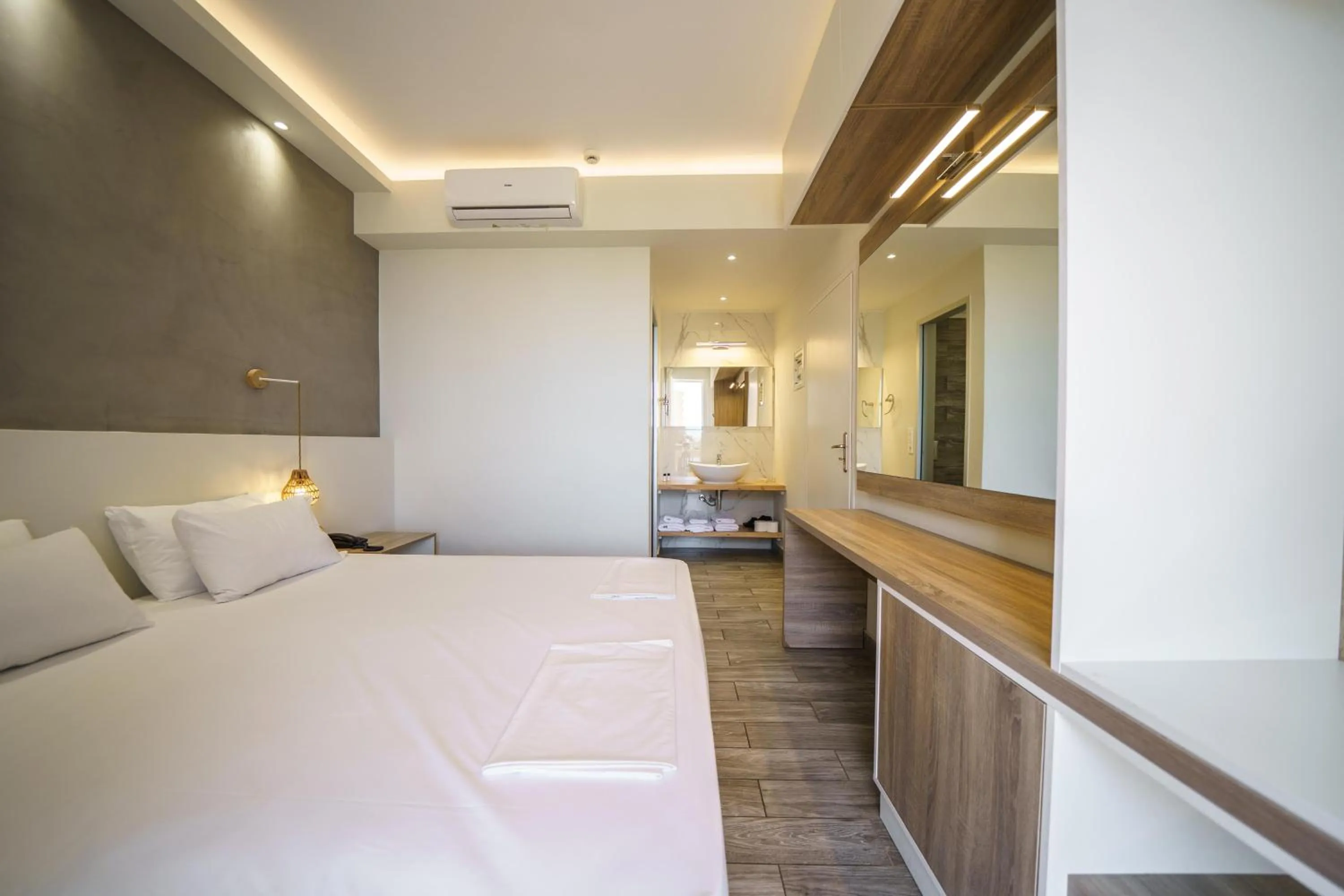 Porto Kalamaki Hotel