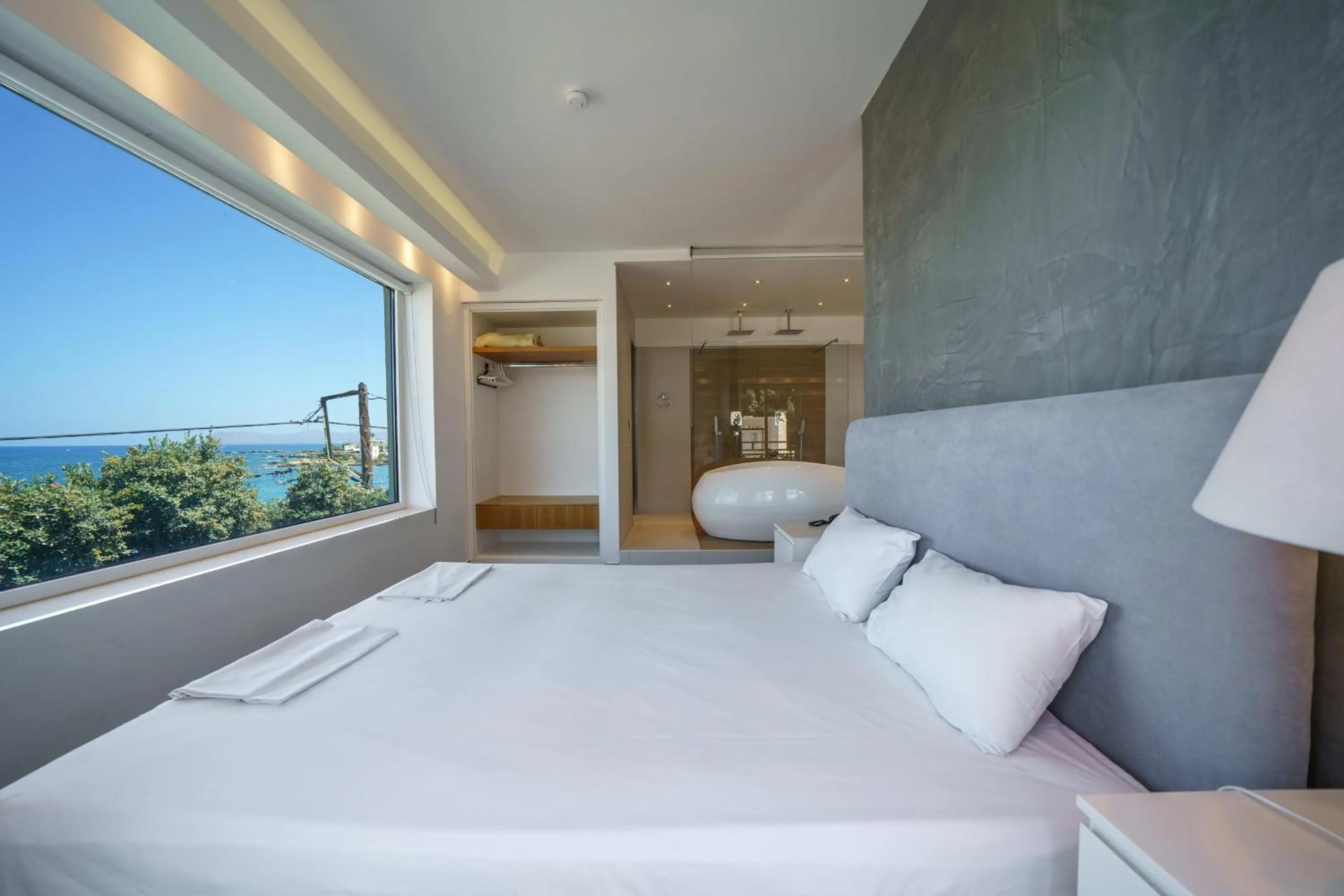 Porto Kalamaki Hotel