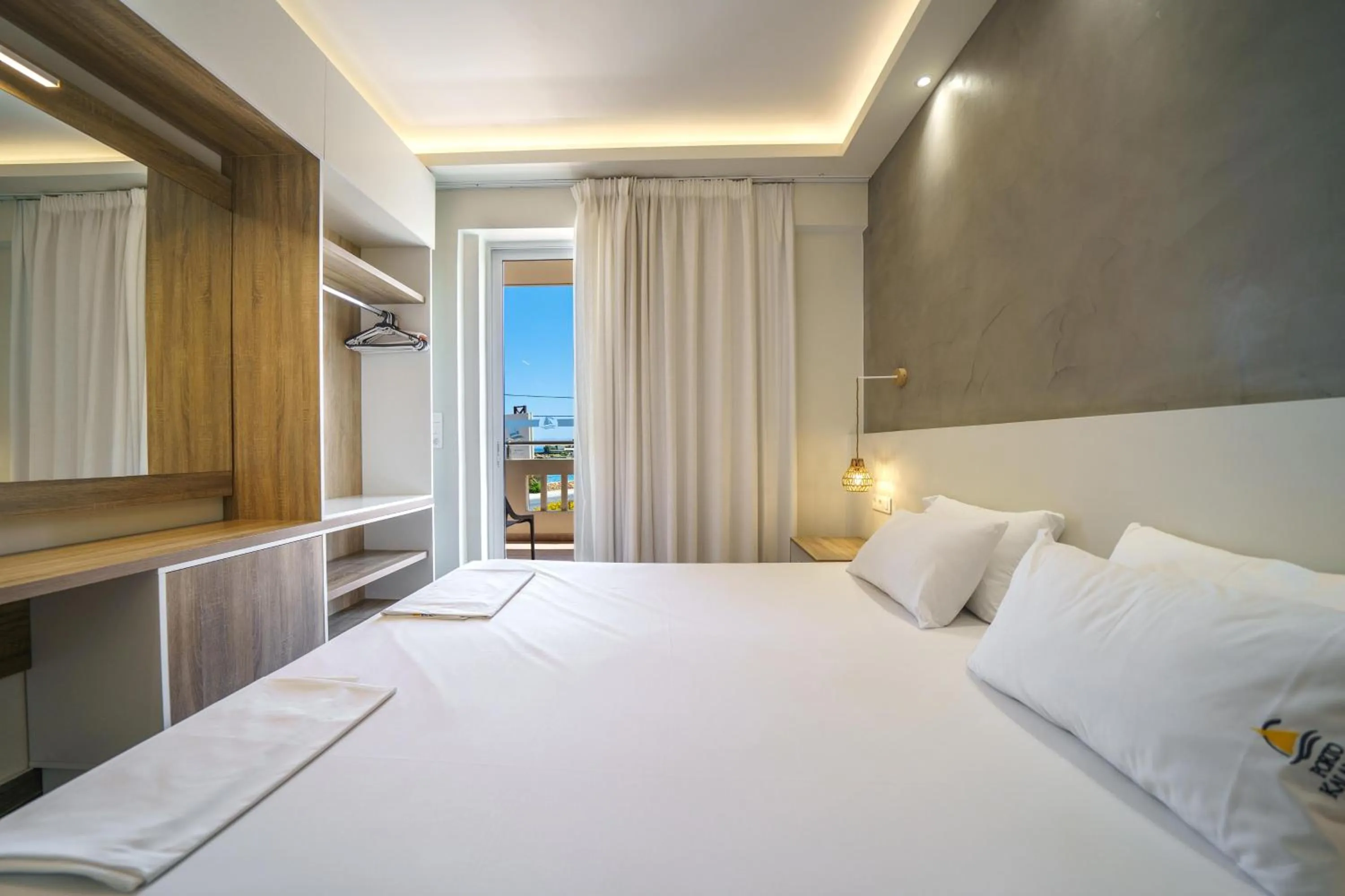 Porto Kalamaki Hotel