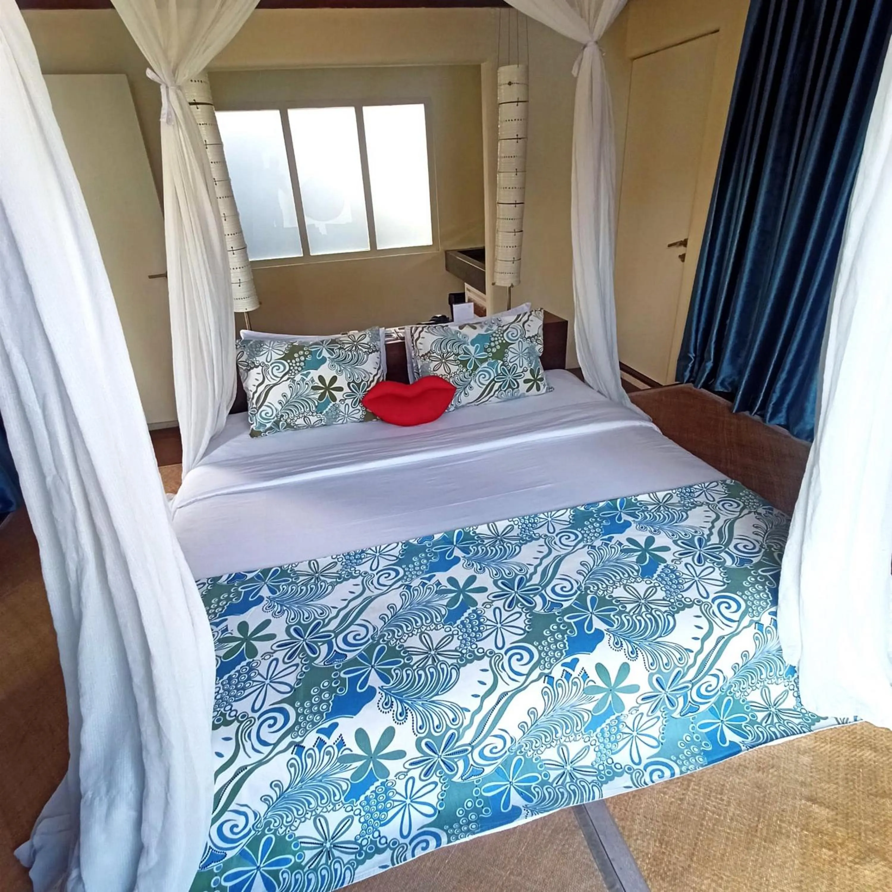 Property building, Bed in Kiss Bali Villas