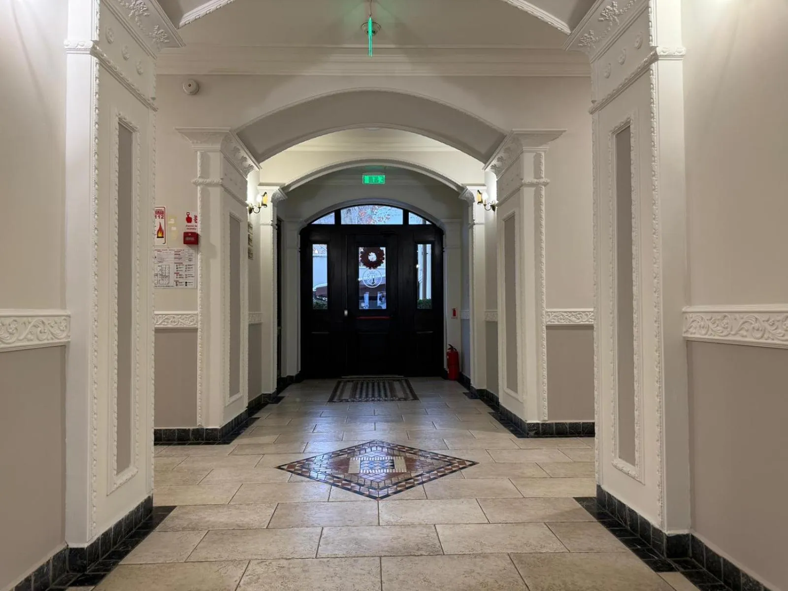 Lobby or reception in Aparthotel Iosefin Residence