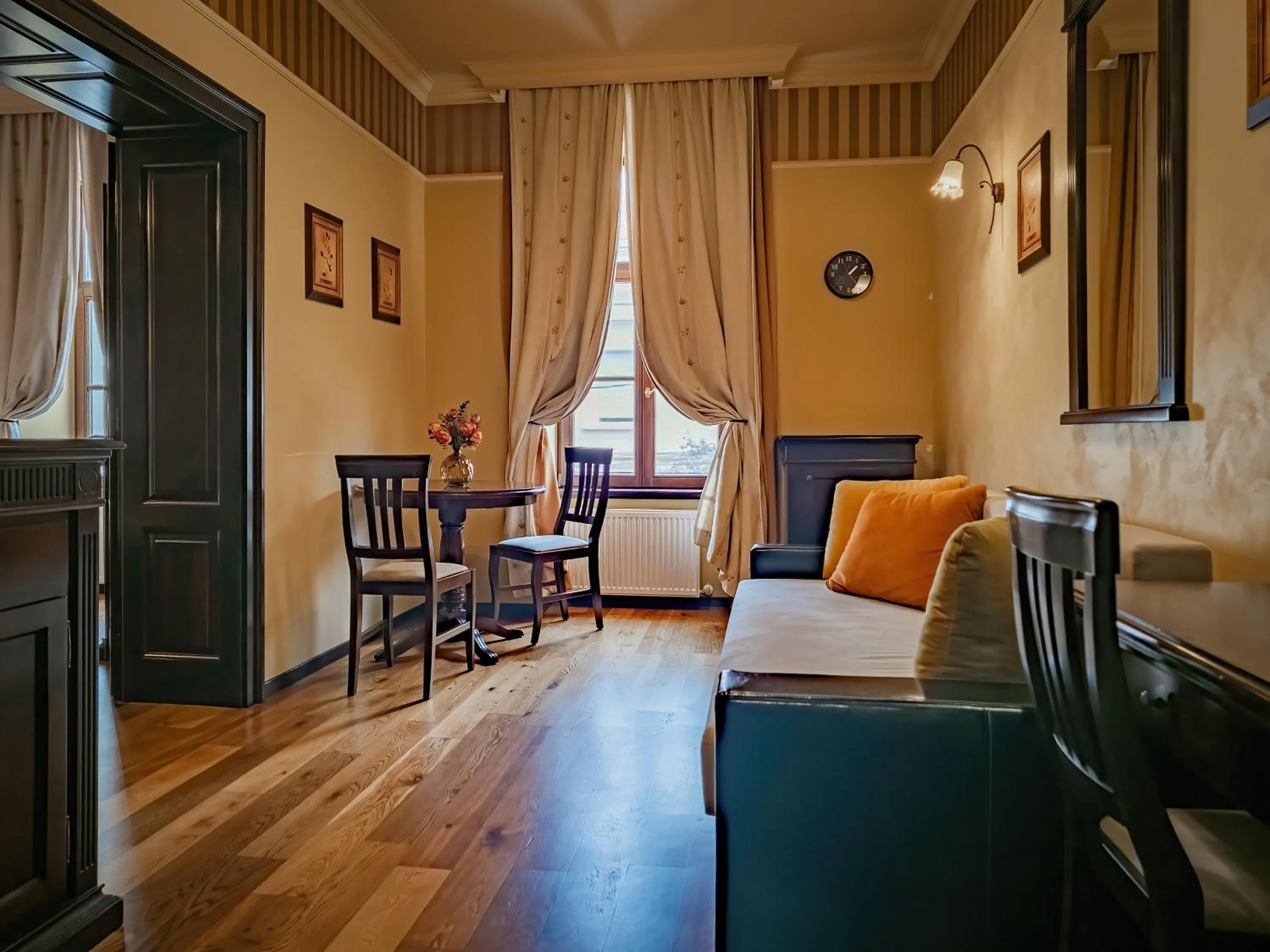 Living room in Aparthotel Iosefin Residence