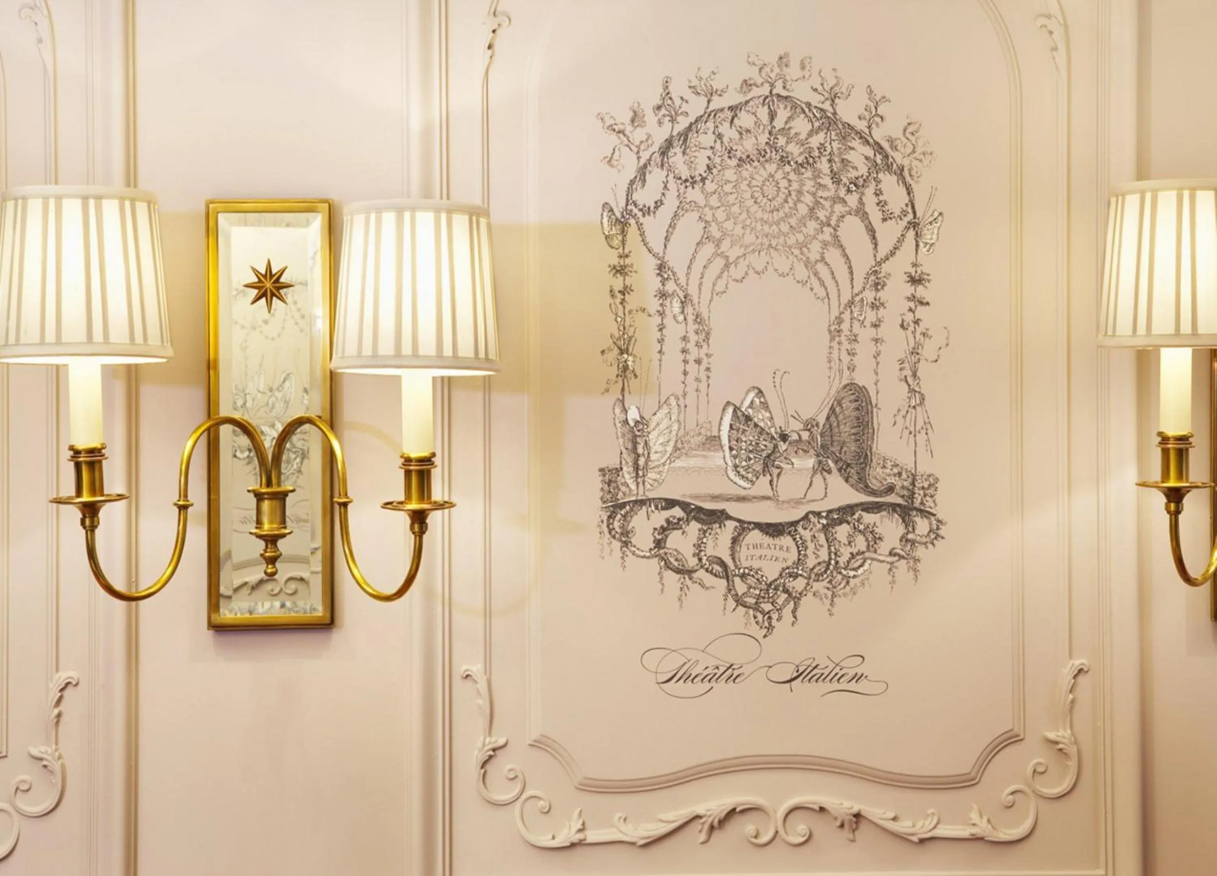 Decorative detail in La Maison Favart