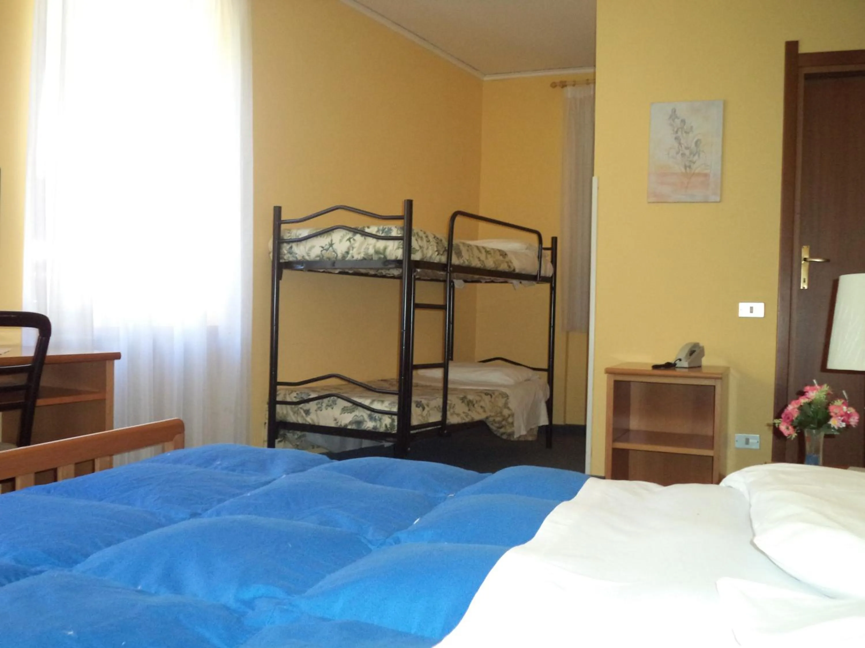Photo of the whole room, Bed in Hotel Il Nibbio