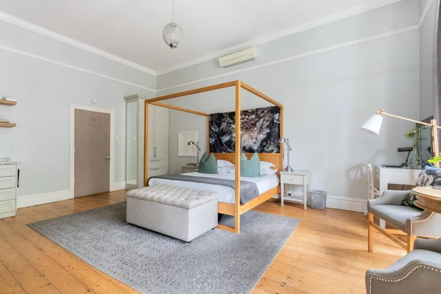 Seating area, Bed in Bonne Esperance Boutique Guest House