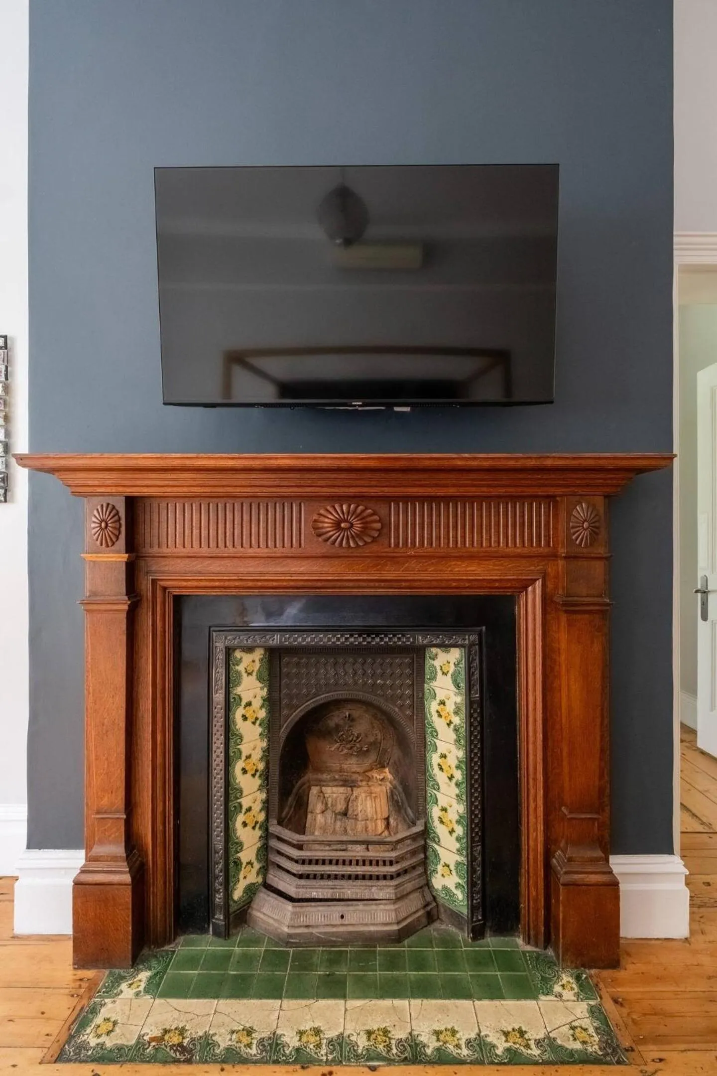 TV and multimedia in Bonne Esperance Boutique Guest House