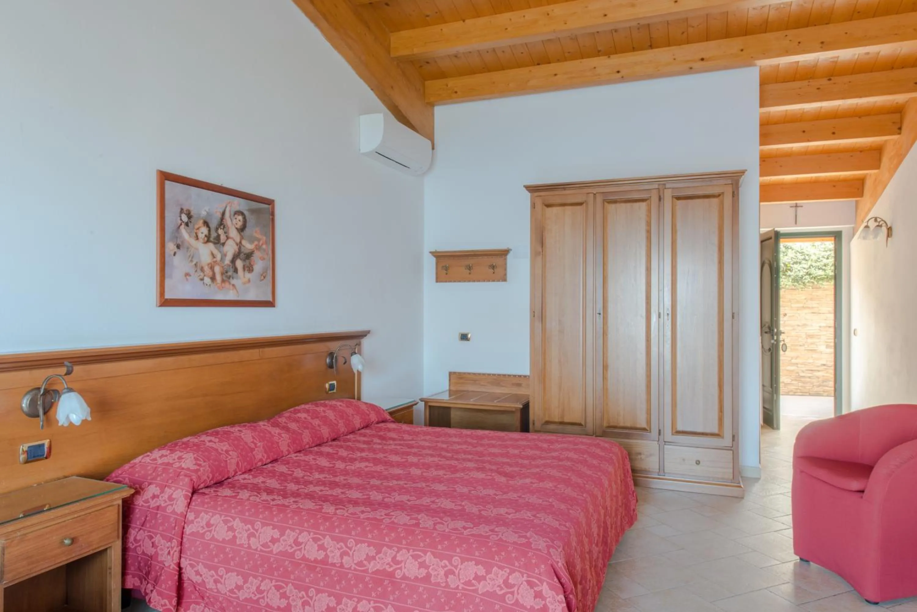 Bedroom, Bed in Village Hotel Lucia