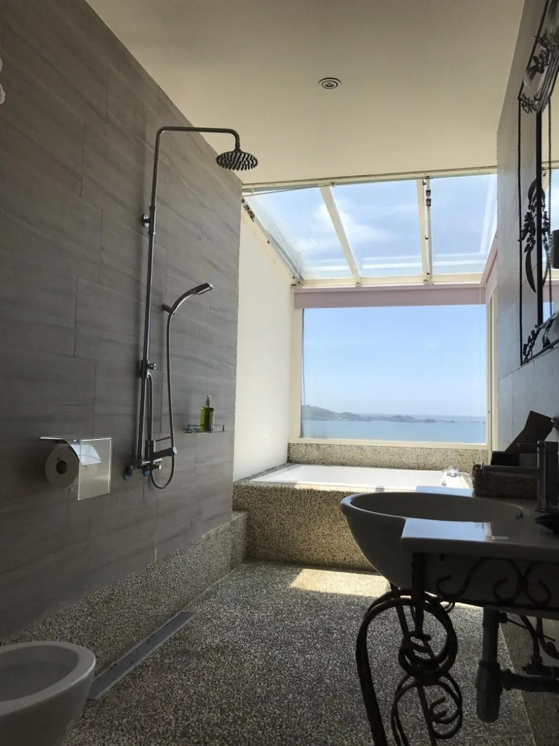 Bathroom in Chill Chill House