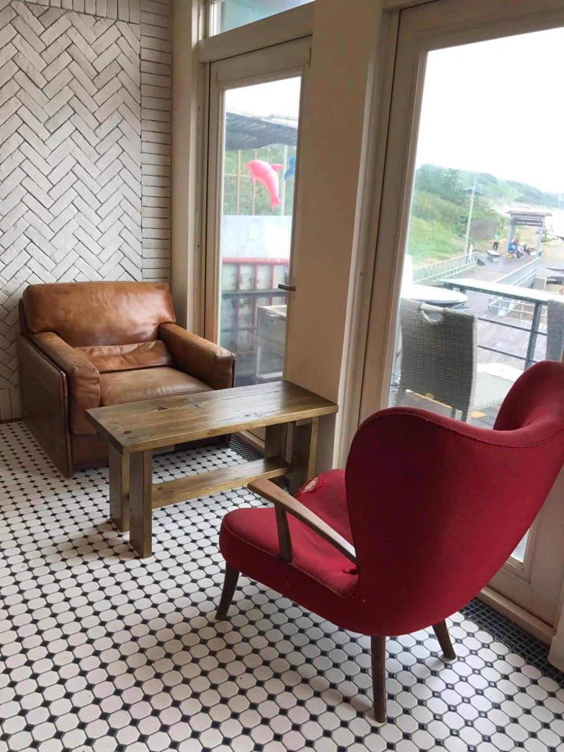 Restaurant/places to eat in Chill Chill House