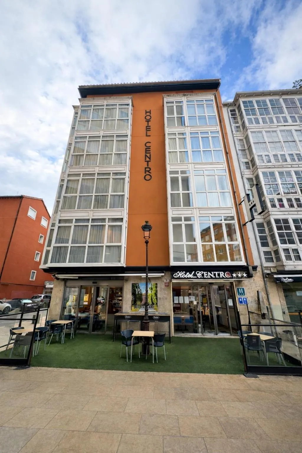 Property building in Hotel Centro Los Braseros